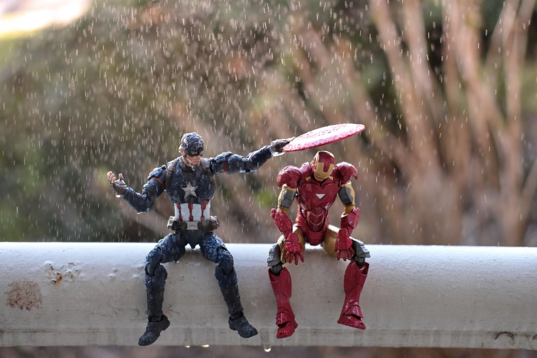 2048x1365 Captain America and Iron Man action figures, Captain America, Iron