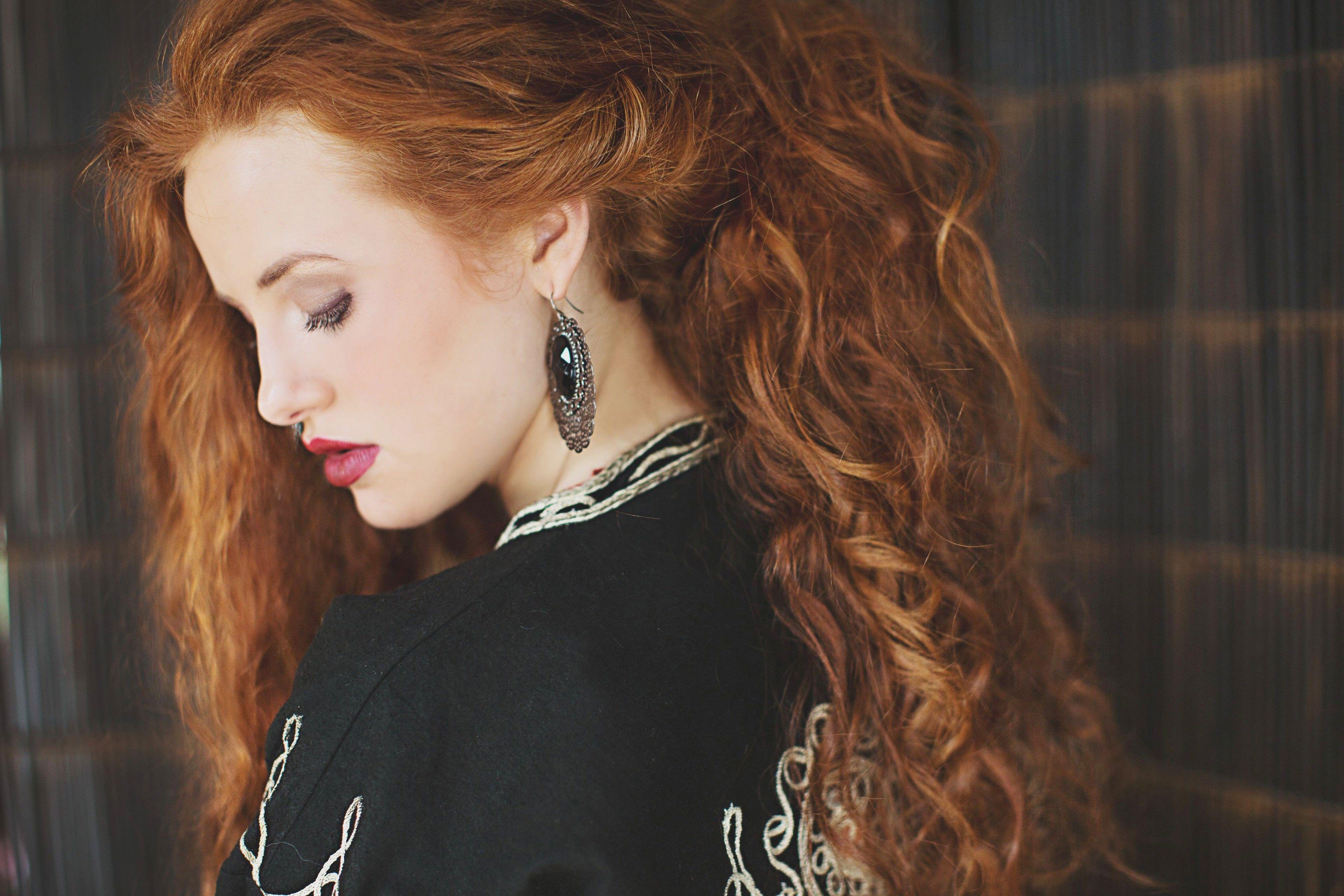 3840x2560 Madelaine Petsch Red Hair Background Wallpaper 66943 3840x2560px