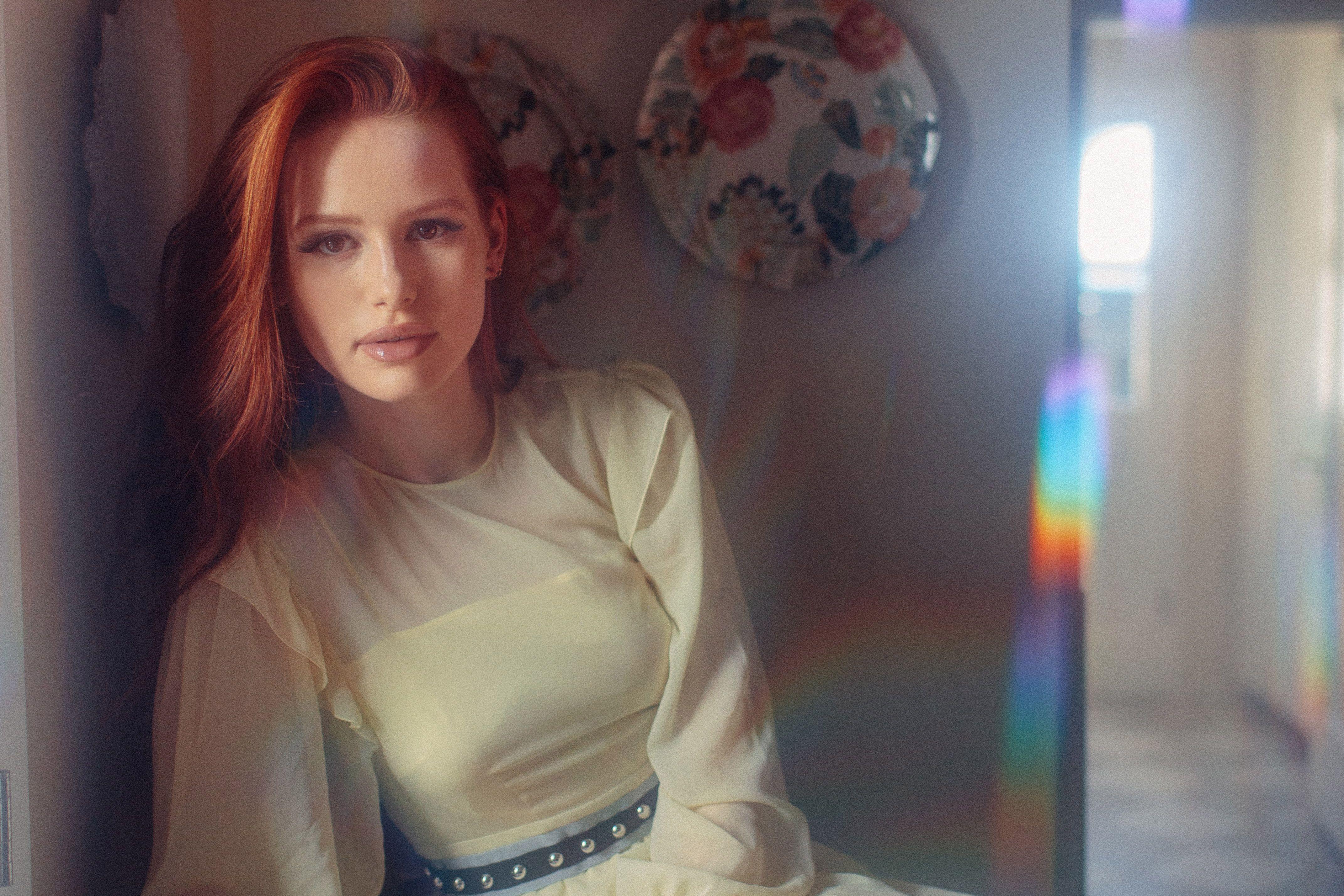 4285x2857 Madelaine Petsch 2017 One Plus 5T, Honor 7x, Honor view 10