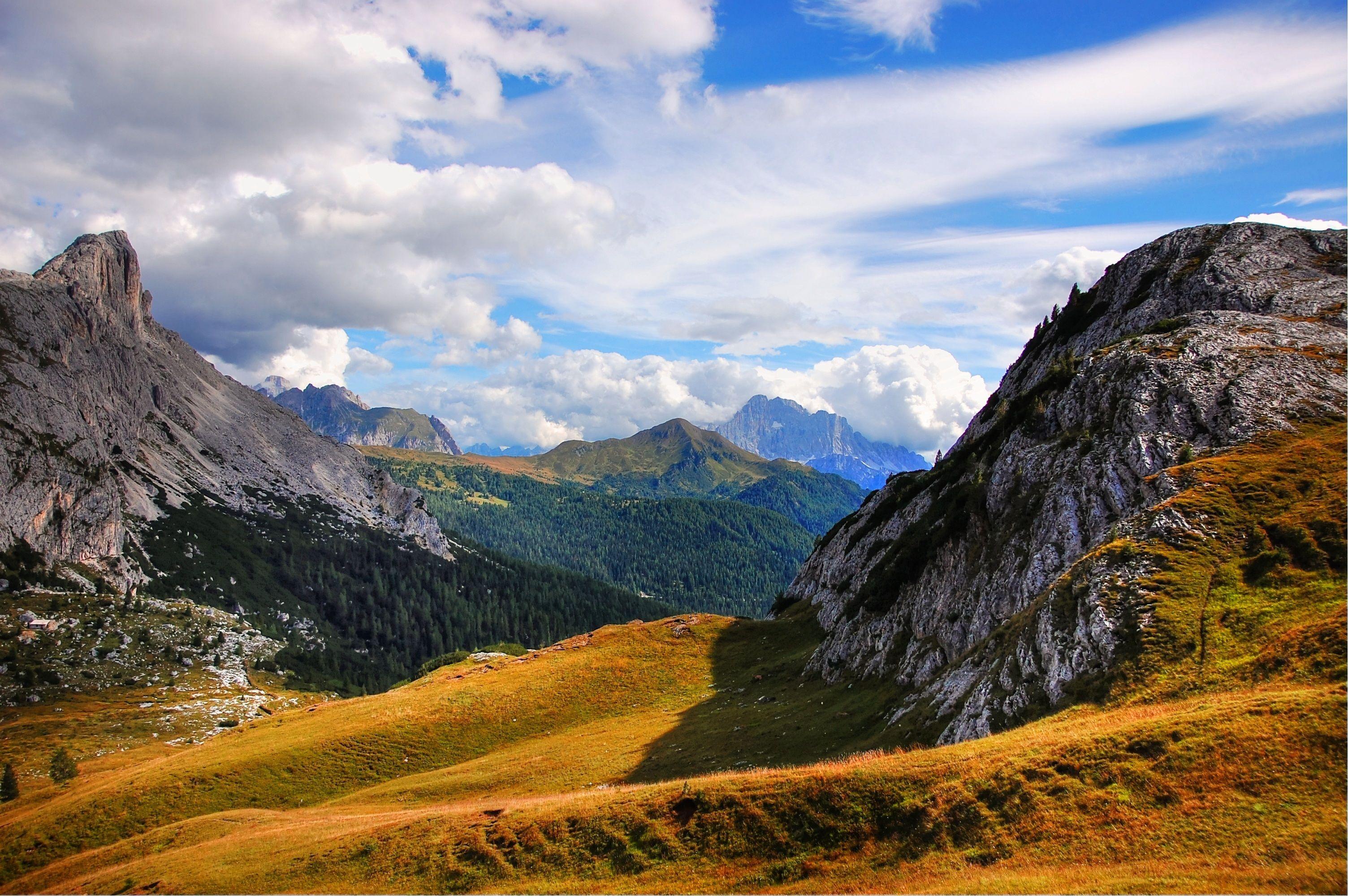 3008x2000 Download wallpaper 3008x2000 mountains, dolomites, italy, south