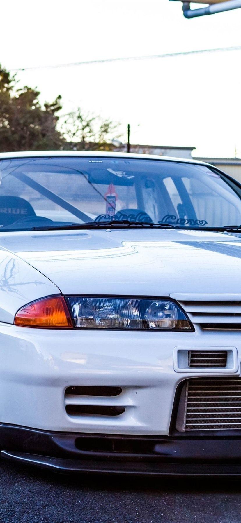 828x1792 Nissan GTR R32 Skyline White Classic Car 1080x1920 IPhone 8 7 6 6S