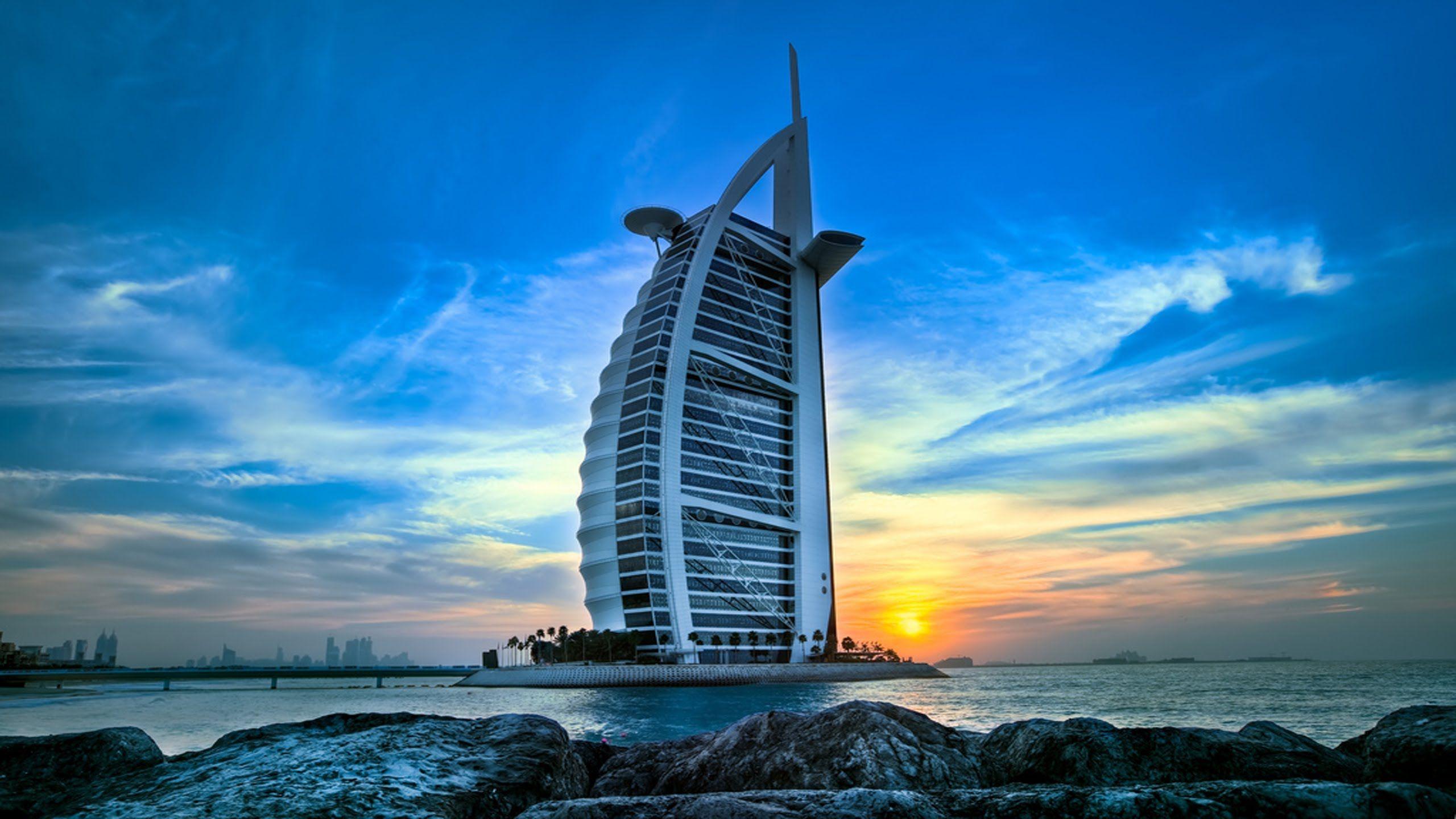 Burj Al Arab Wallpapers - Top Free Burj Al Arab Backgrounds -  WallpaperAccess