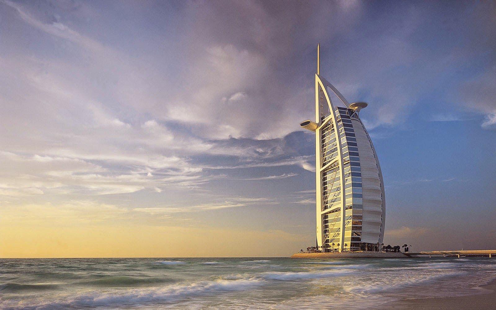 1600x1000 wallpaper: Burj Al Arab Dubai Wallpaper