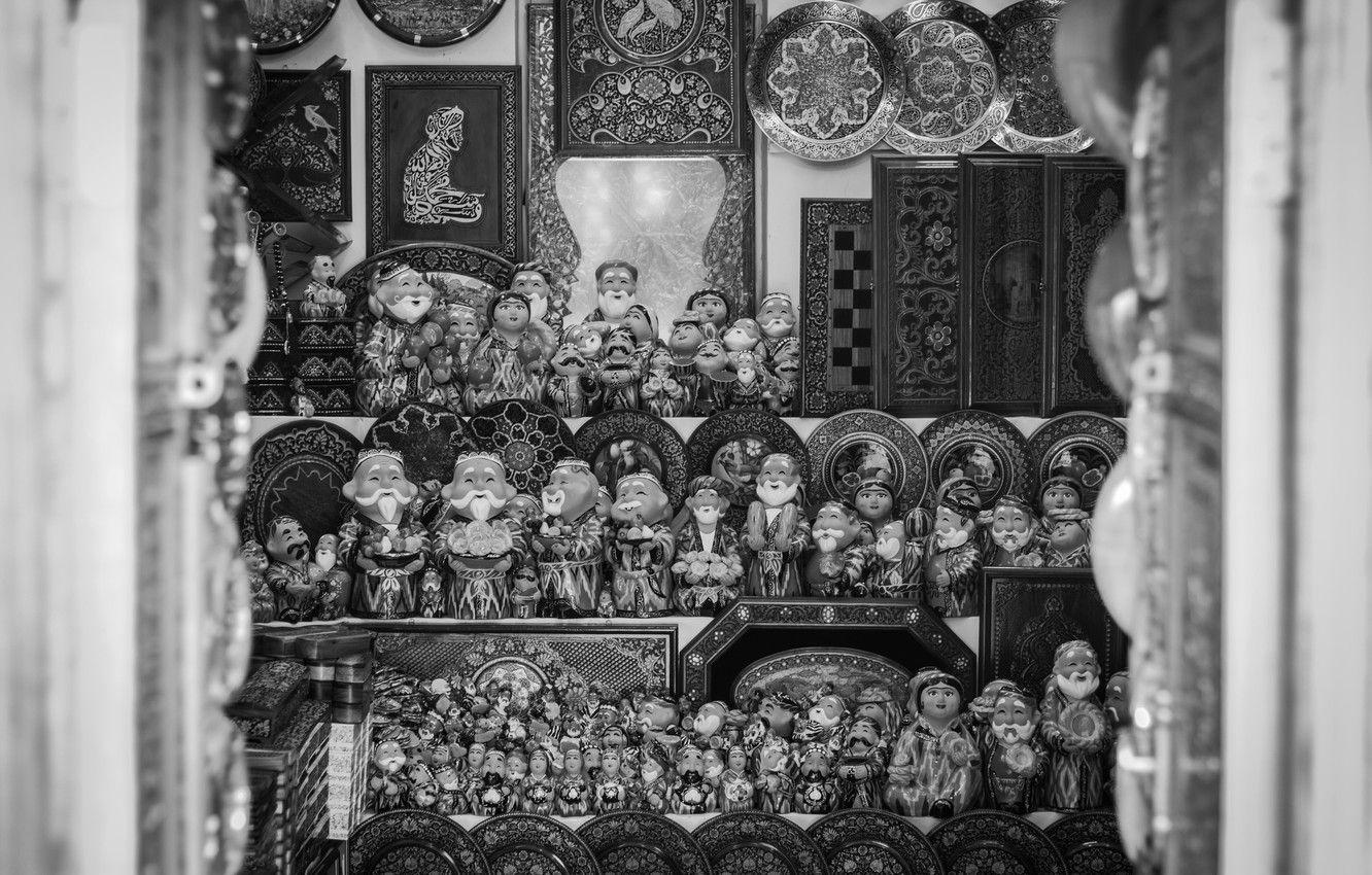 1332x850 Wallpaper black & white, mosque, shop, black and white, old town