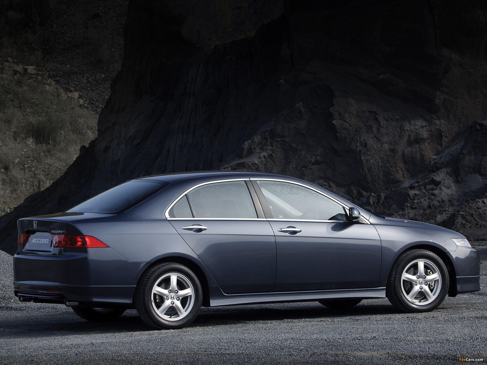 2048x1536 Honda Accord Type S (CL9) 2003–06 Wallpaper (2048x1536)