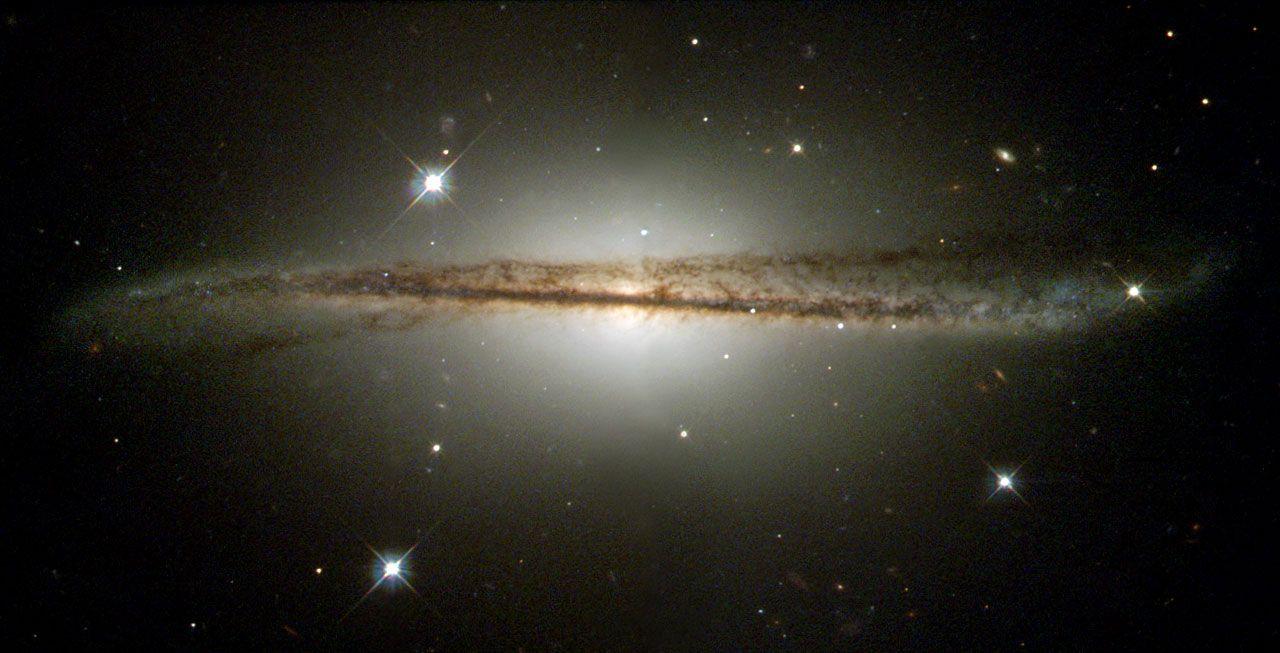 1280x653 Galaxy Playing Twister