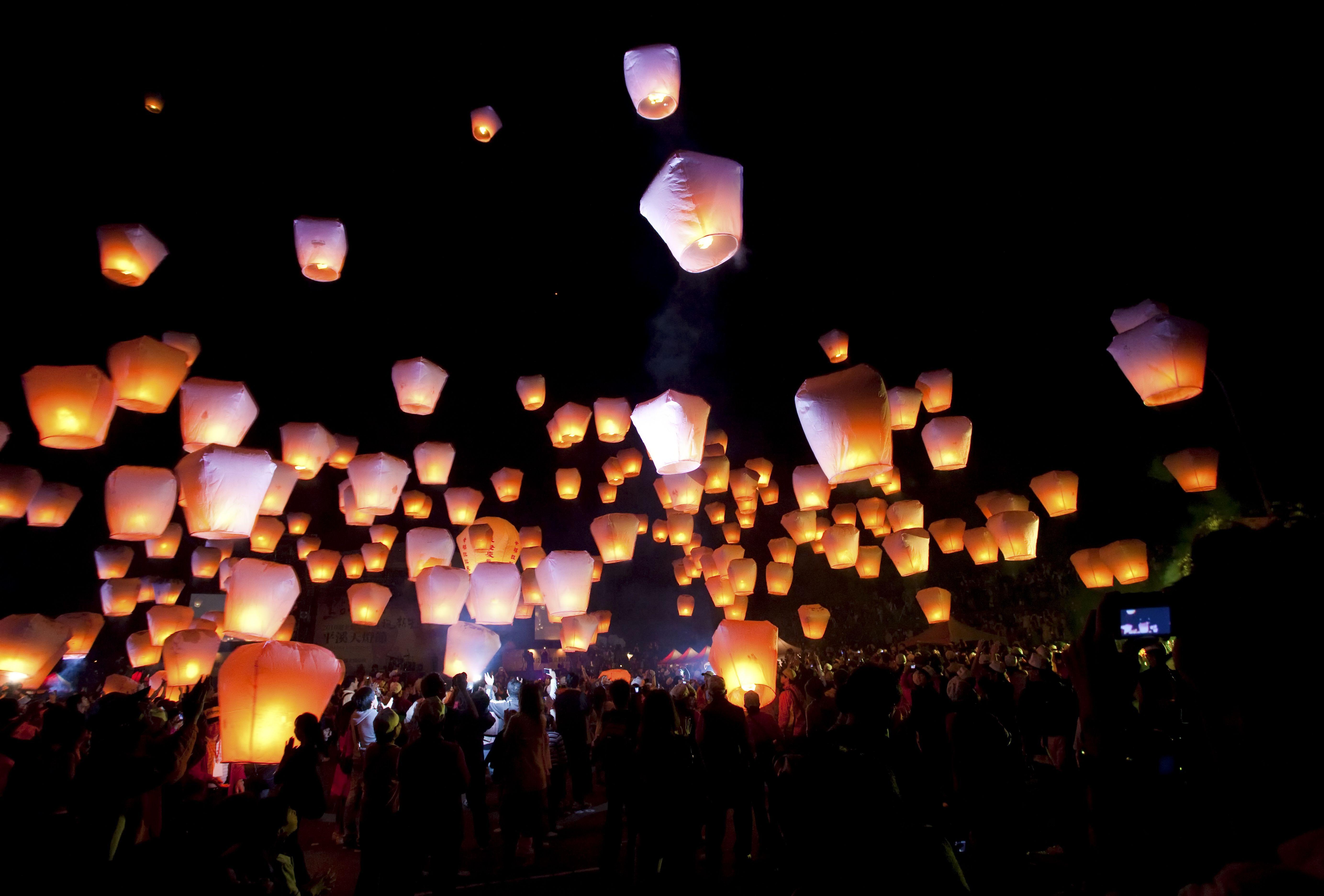 Chinese Sky Lanterns Wallpapers - Top Free Chinese Sky Lanterns ...