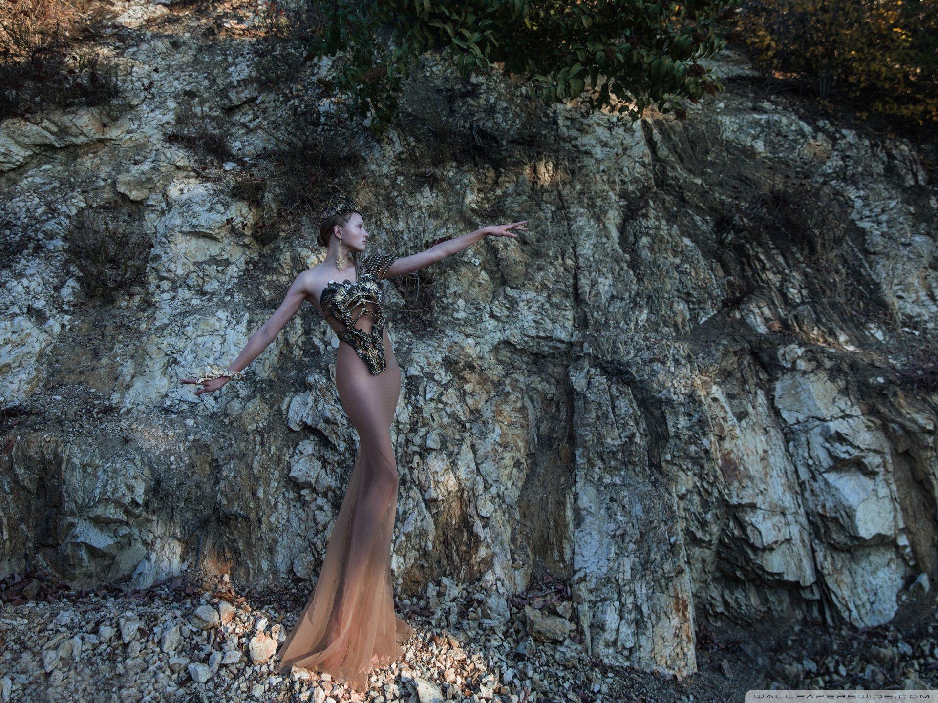 1920x1440 Fashion, Dress, Haute Couture, Woman .