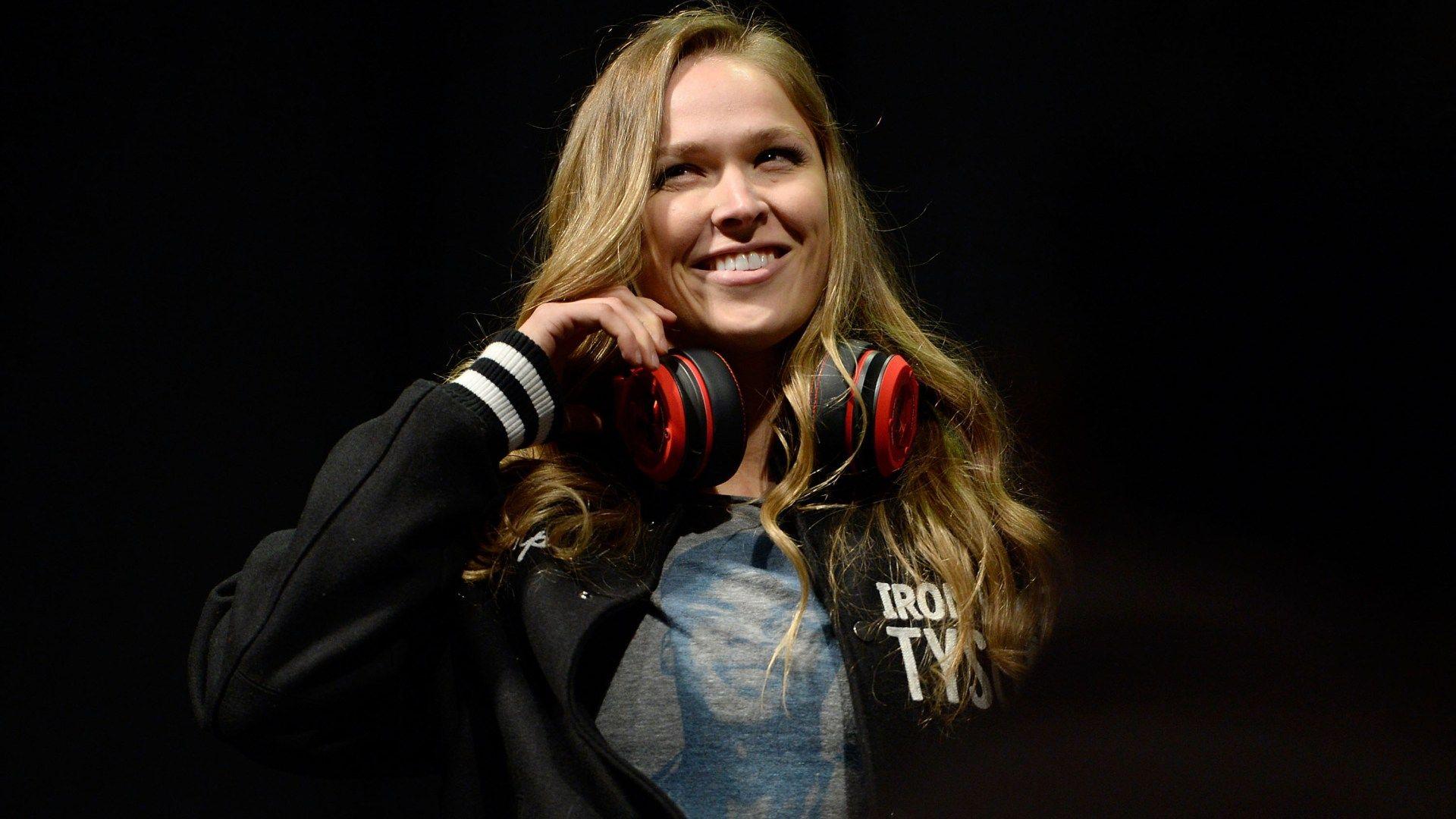 Ronda Rousey Wallpapers - Top Free Ronda Rousey Backgrounds