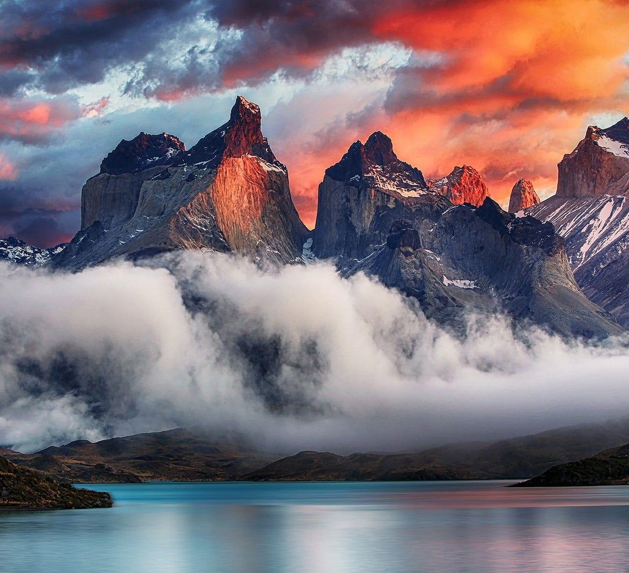 1280x1167 Mountain near body of water during golden hour, mountains, Torres