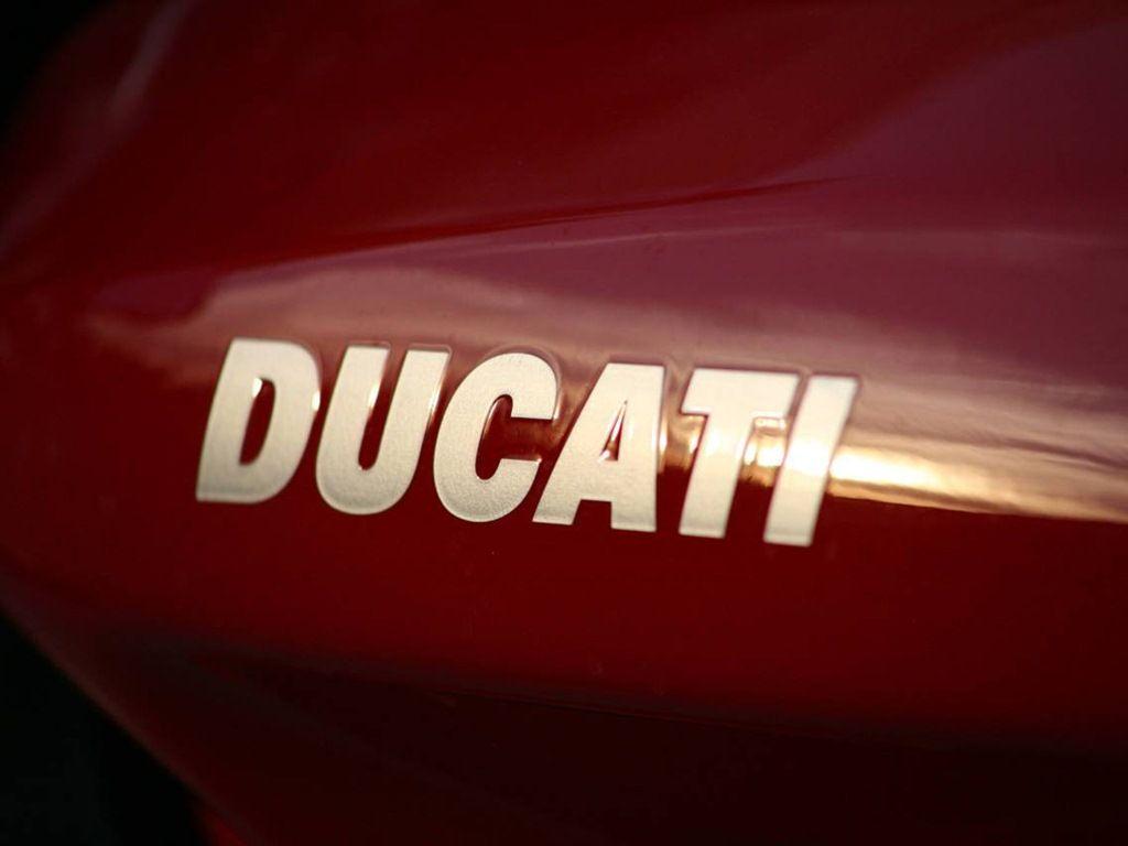 1024x768 Ducati Logo Wallpaper