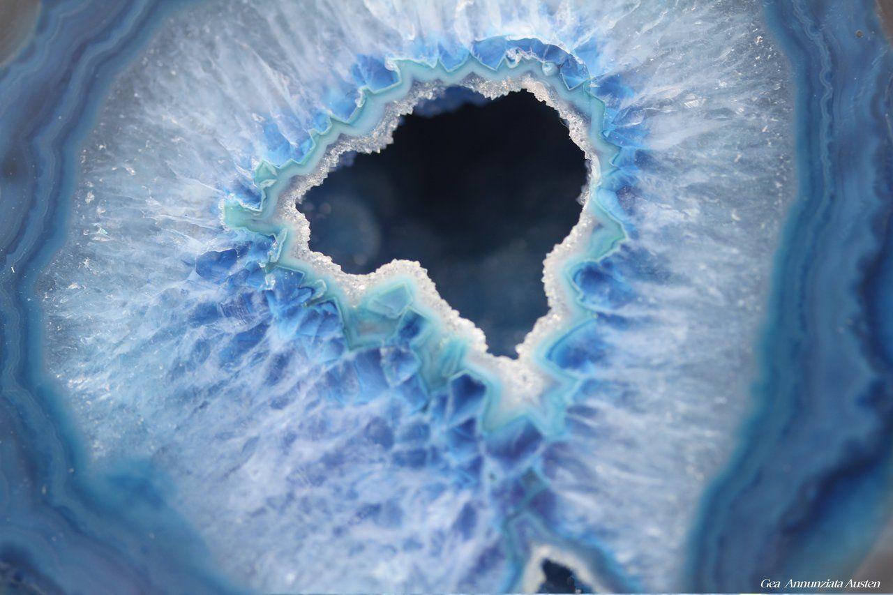 Geode Wallpapers - Top Free Geode Backgrounds - WallpaperAccess