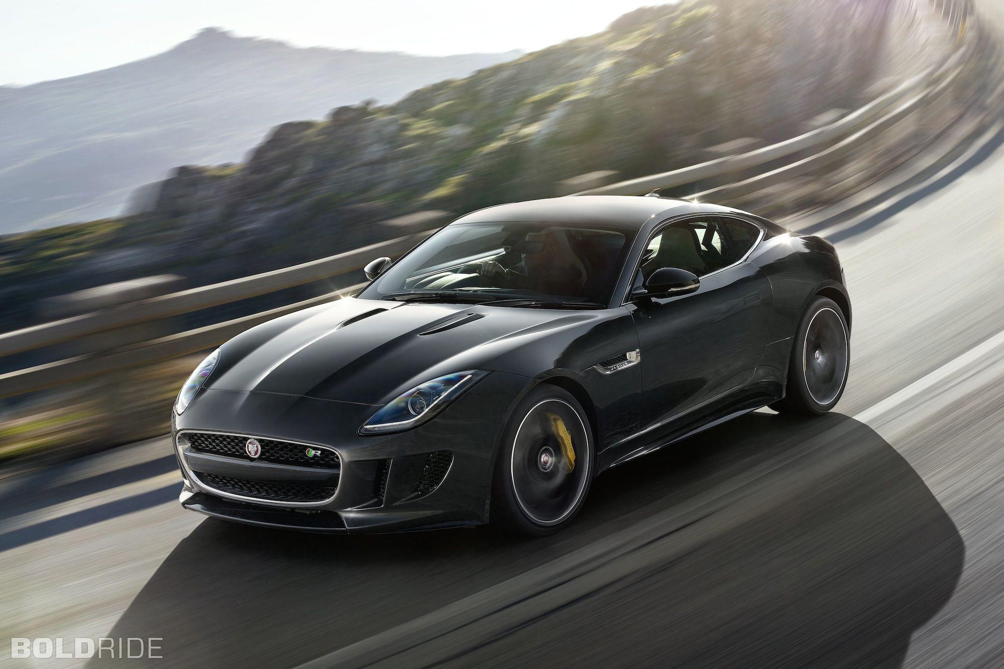 2000x1333 Jaguar F TYPE