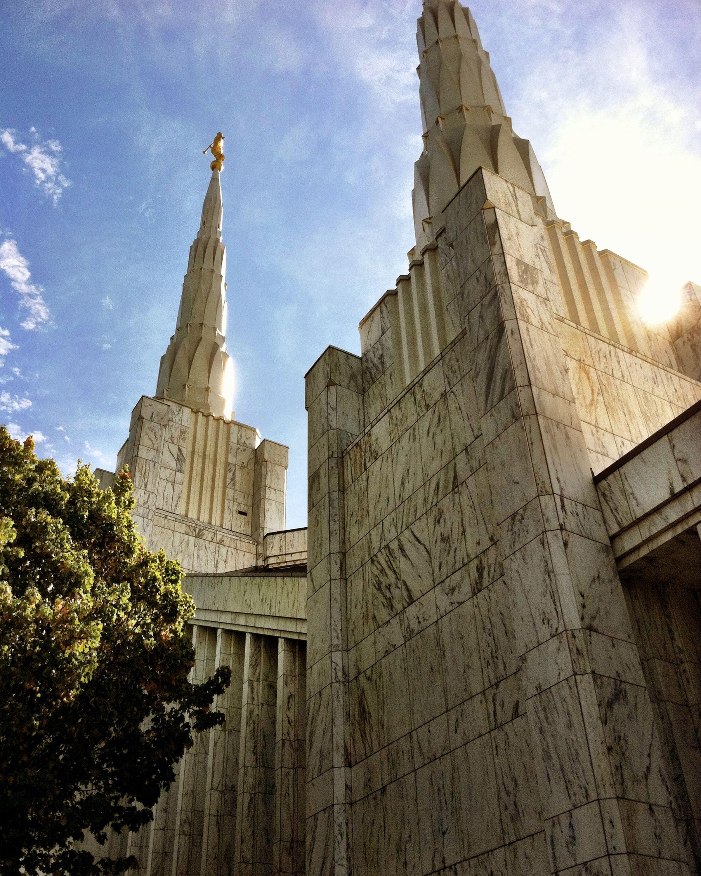 2400x3000 Portland Oregon Temple Spires