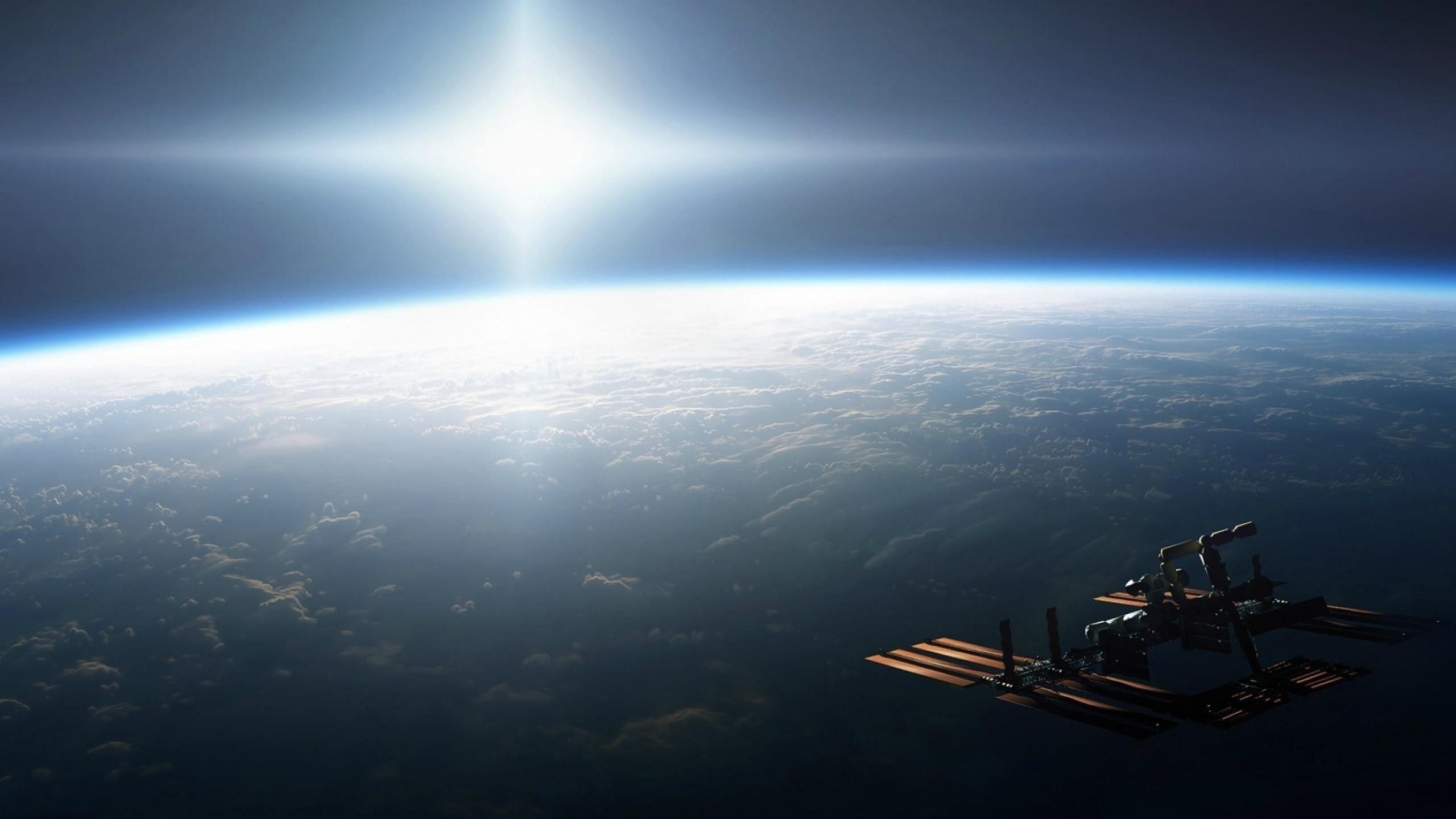 2560x1440 International Space Station [Wallpaper]