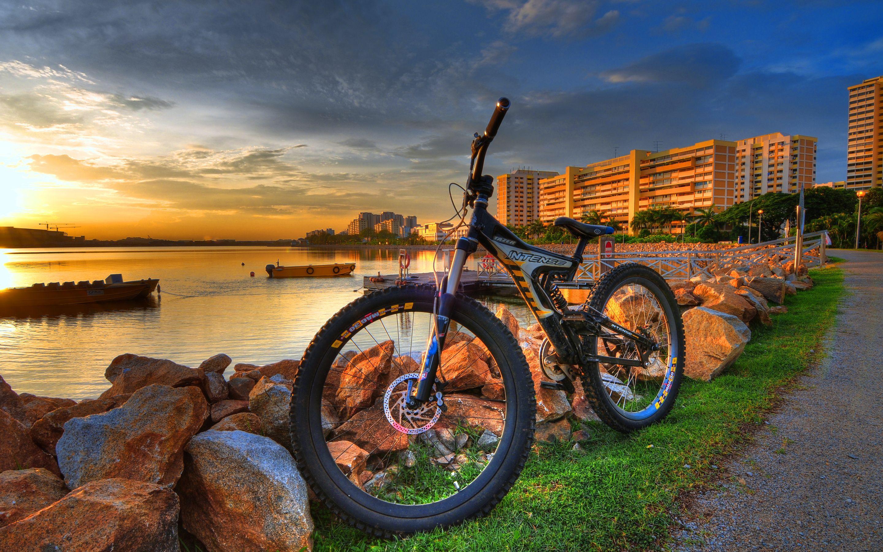 2880x1800 Download Mountain Bike Photograph Wallpaper Picture 2179