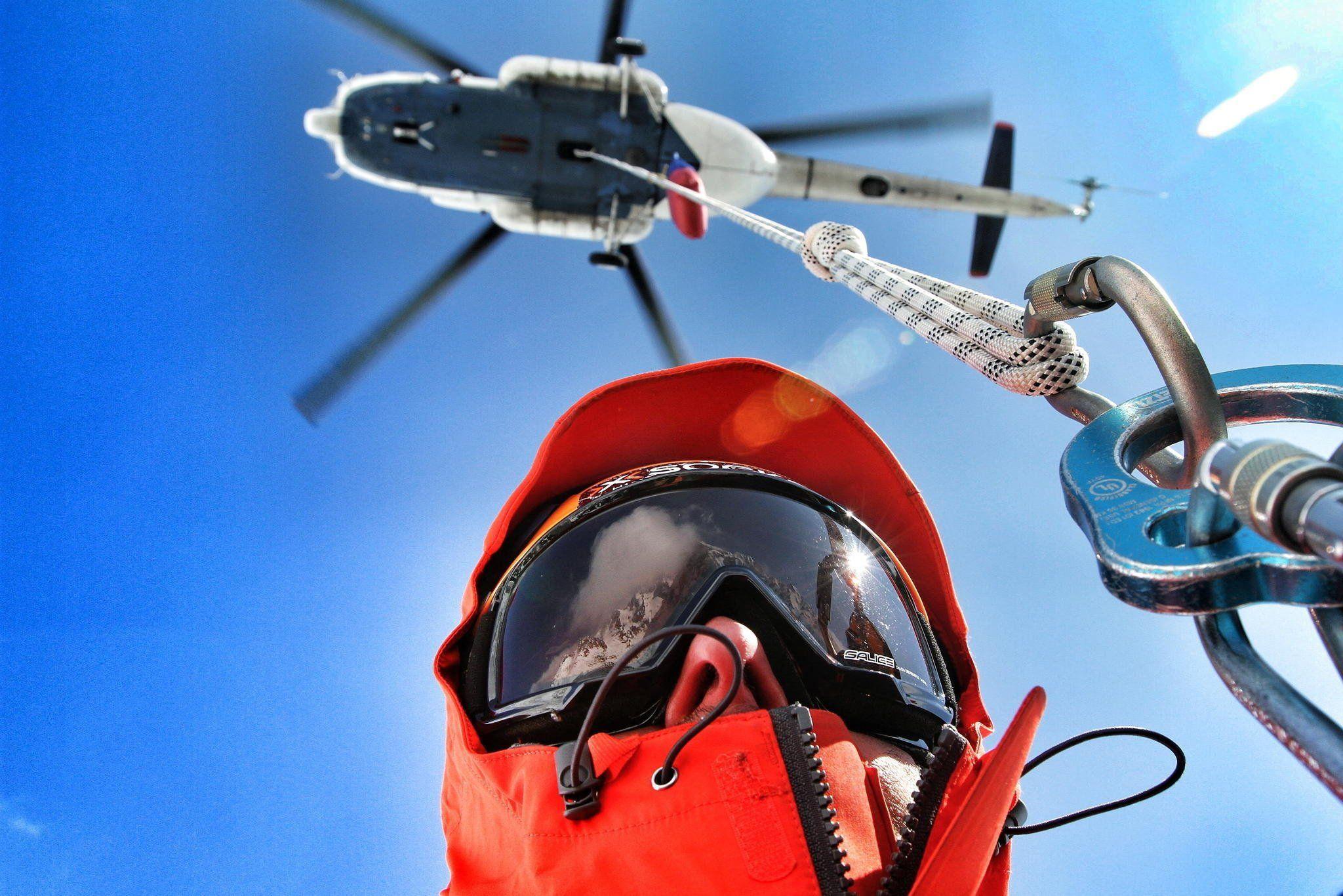 2048x1366 Sky helicopter lifeguard coast guard military emergency wallpaper