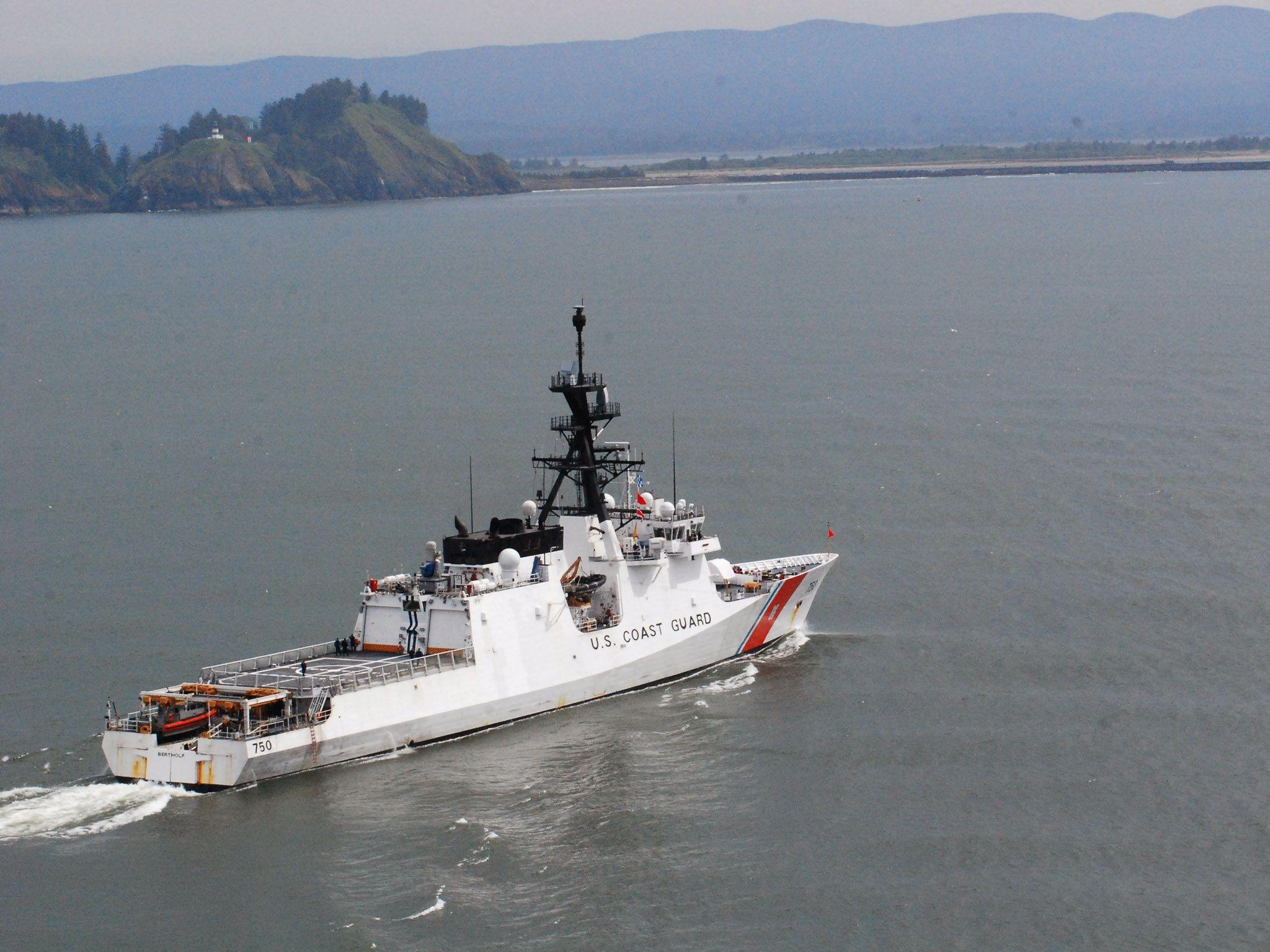 2048x1536 Coast Guard Cutter Bertholf