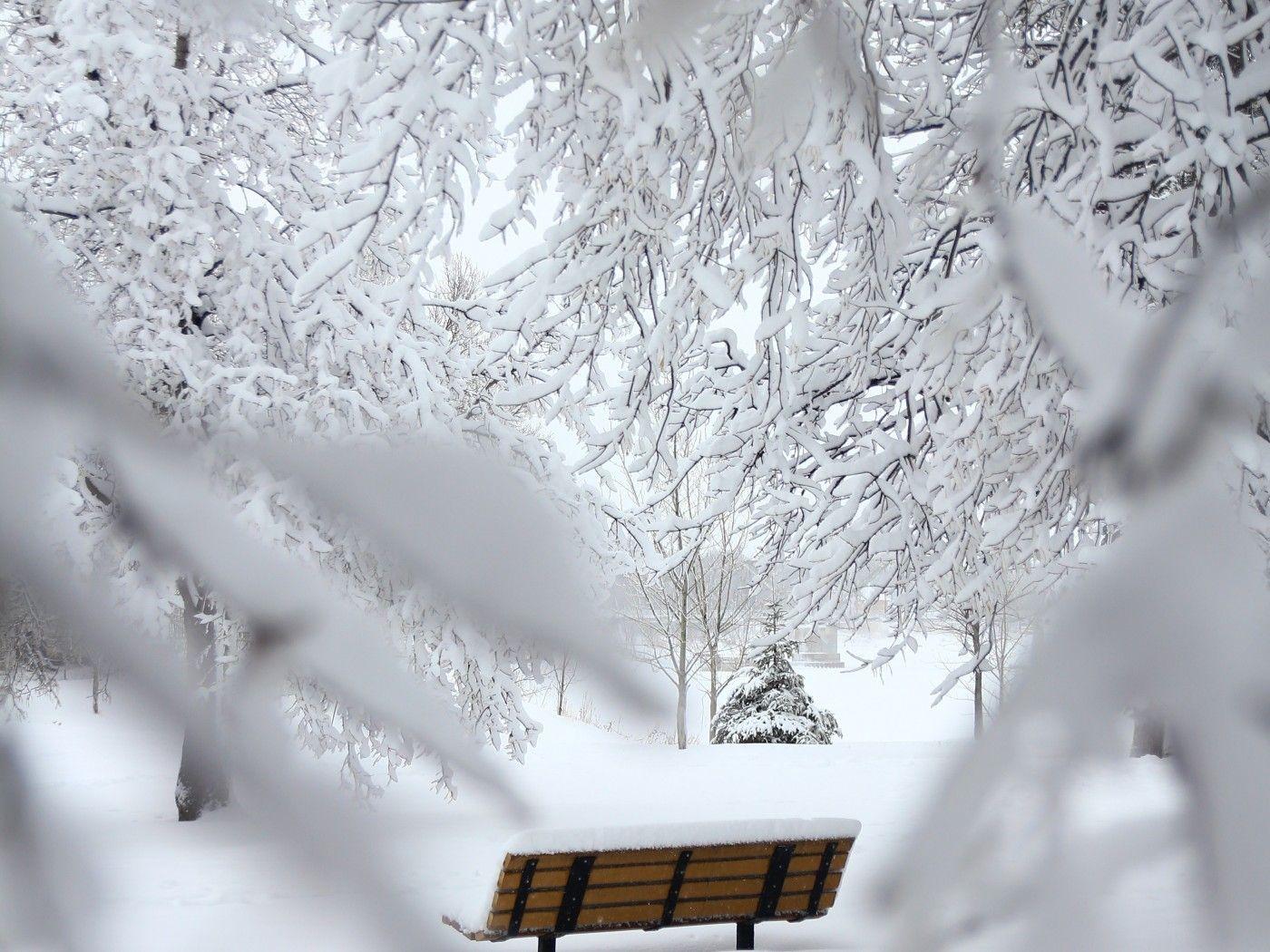 1400x1050 Snow wallpaper winter 1400x1050