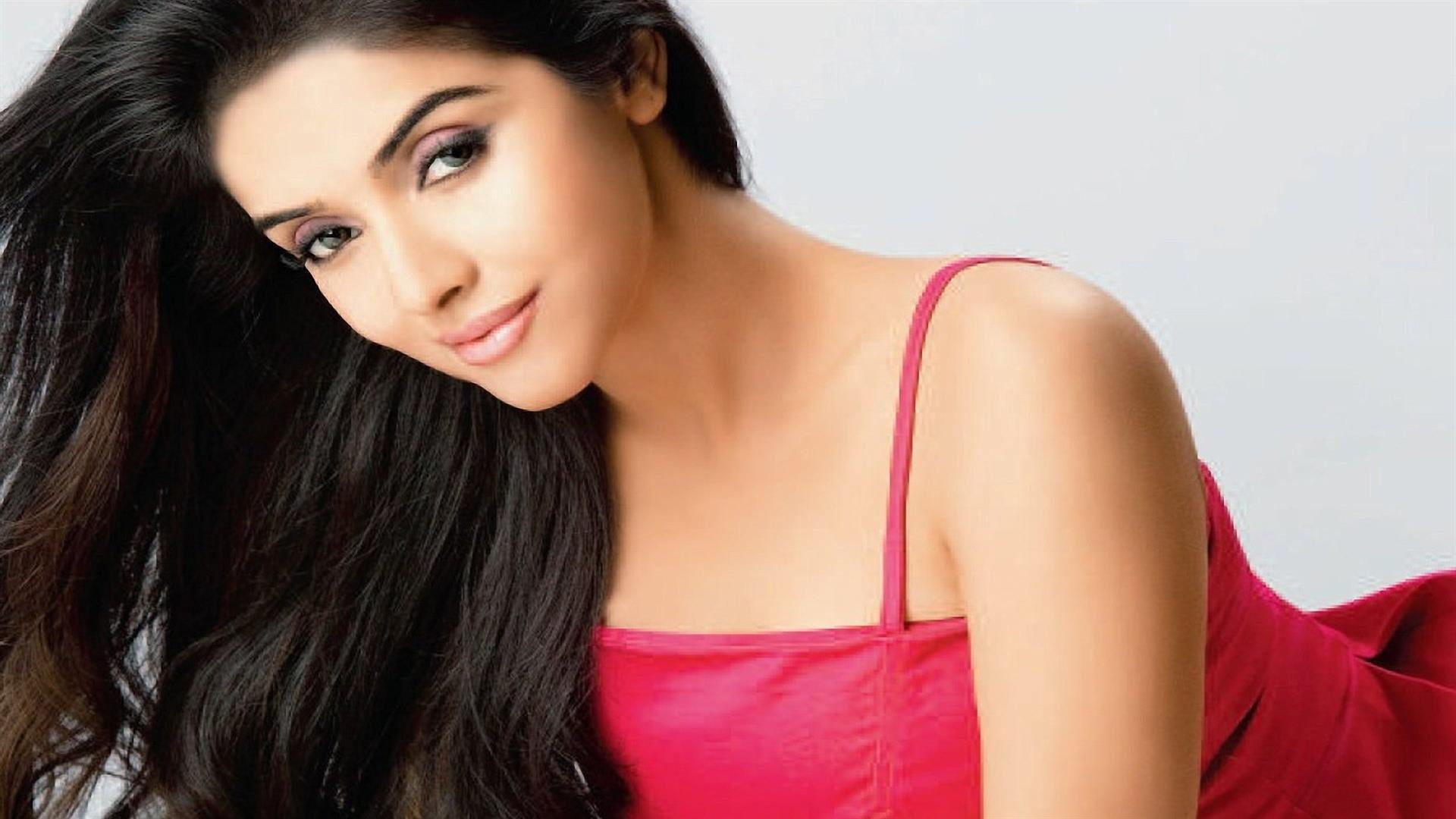 1920x1080 Asin Thottumkal HD Wallpaper