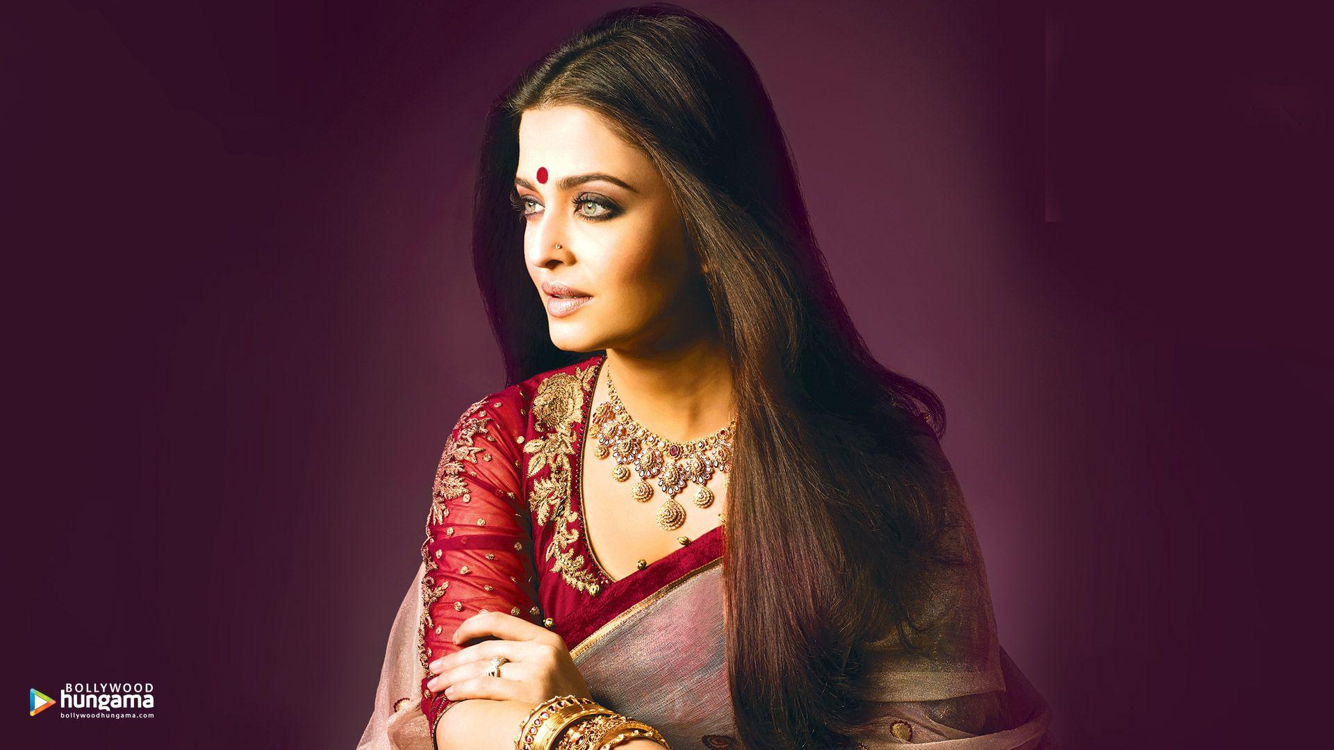 Aishwarya Rai Bachchan Wallpapers - Top Free Aishwarya Rai Bachchan  Backgrounds - WallpaperAccess