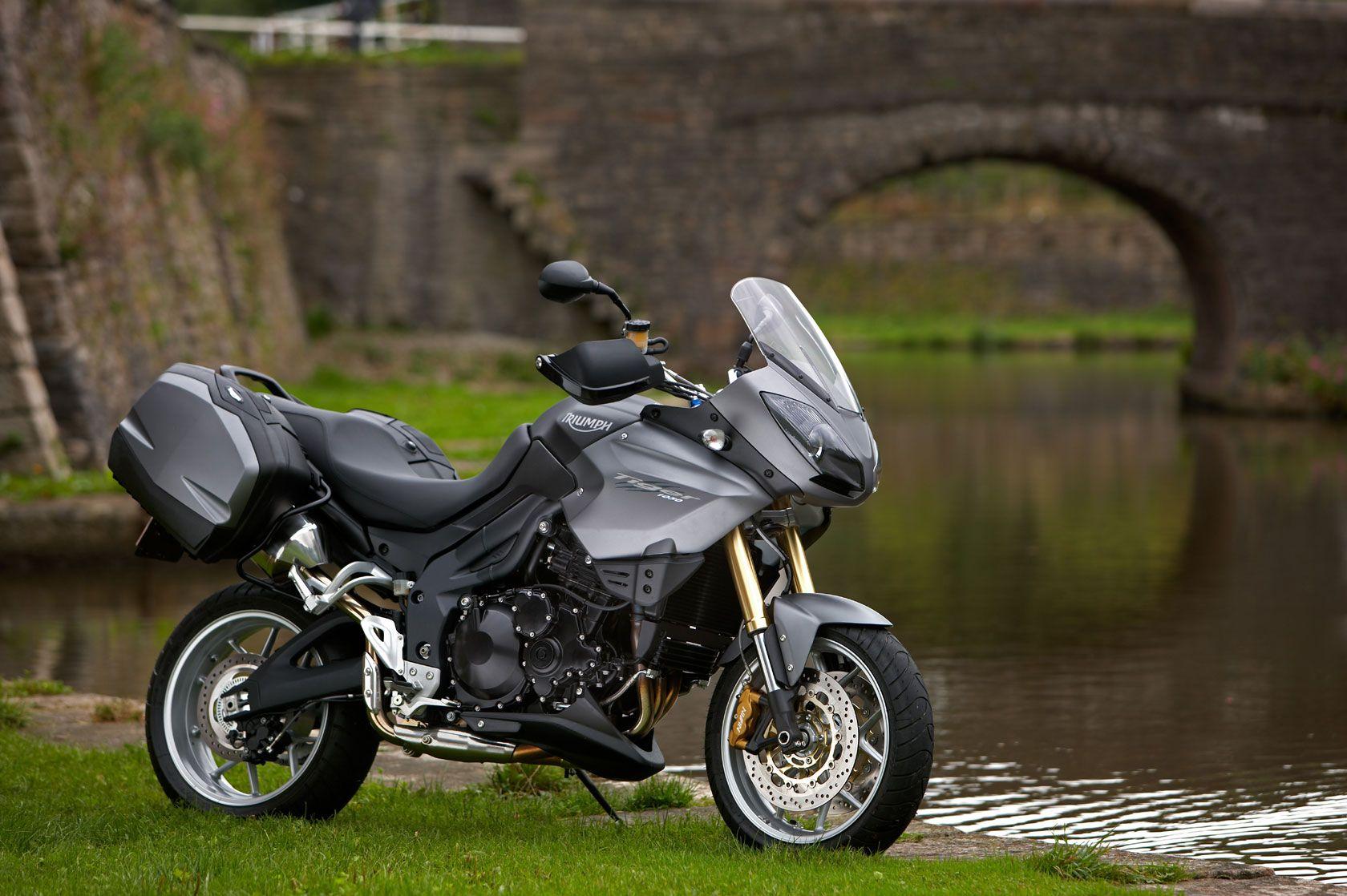 1680x1118 Triumph Tiger Special Edition