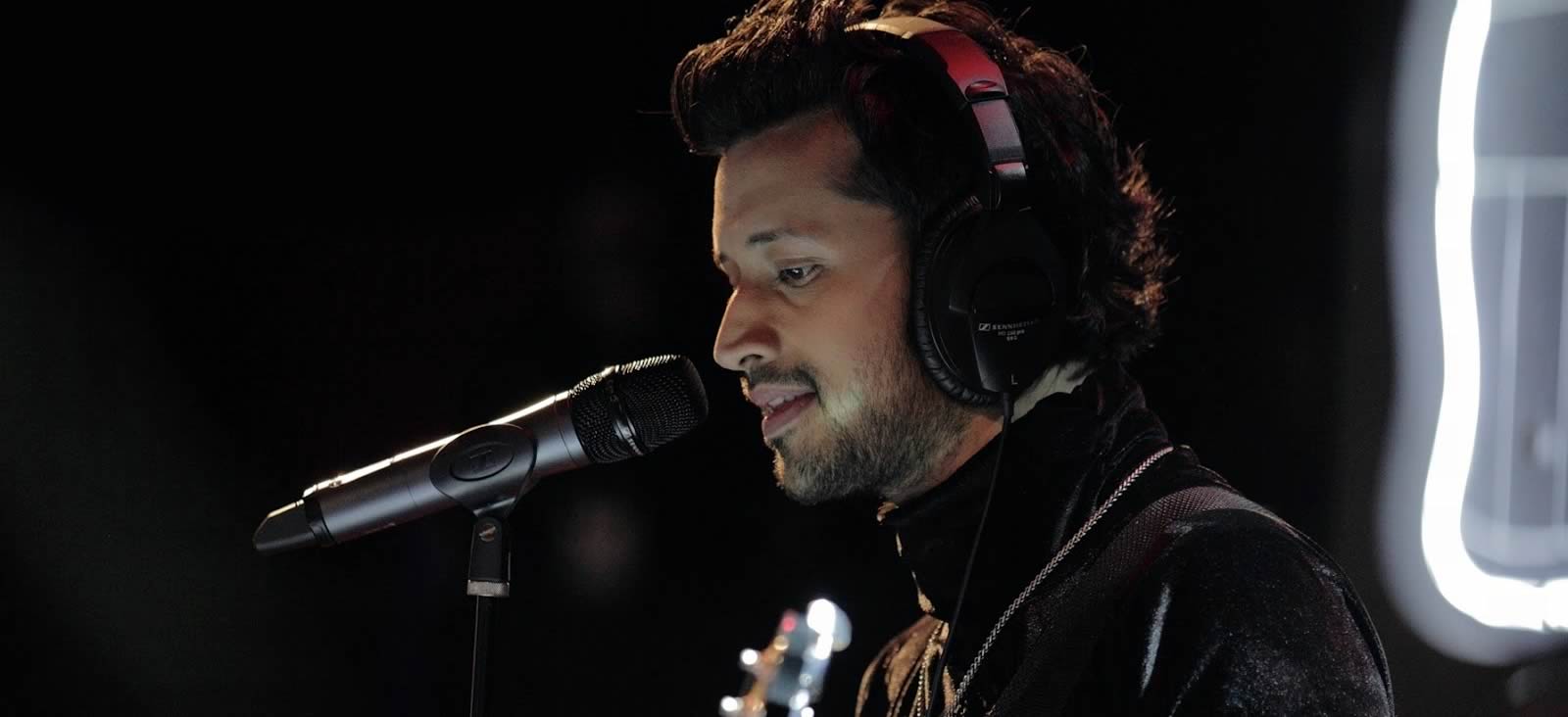 1600x732 Atif Aslam Wallpaper