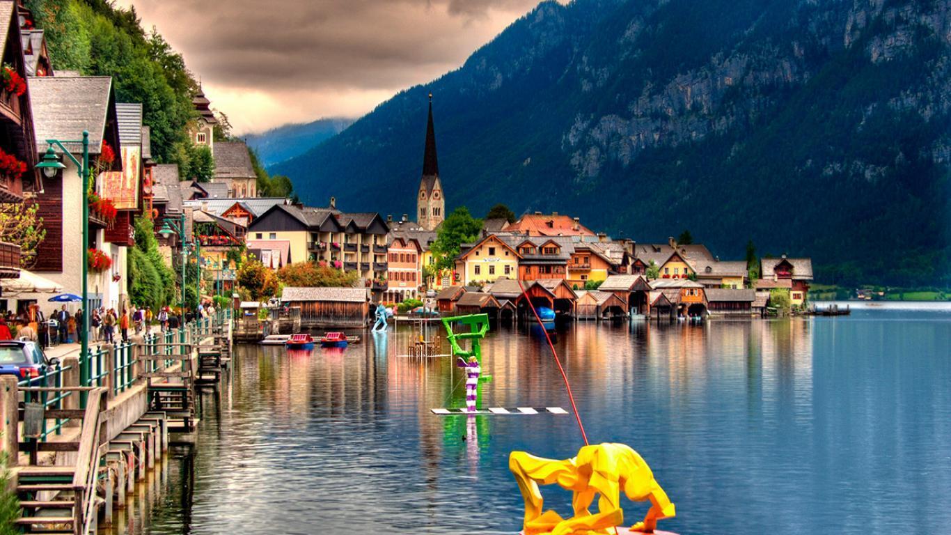 1366x768 Hallstatt Austria Wallpaper