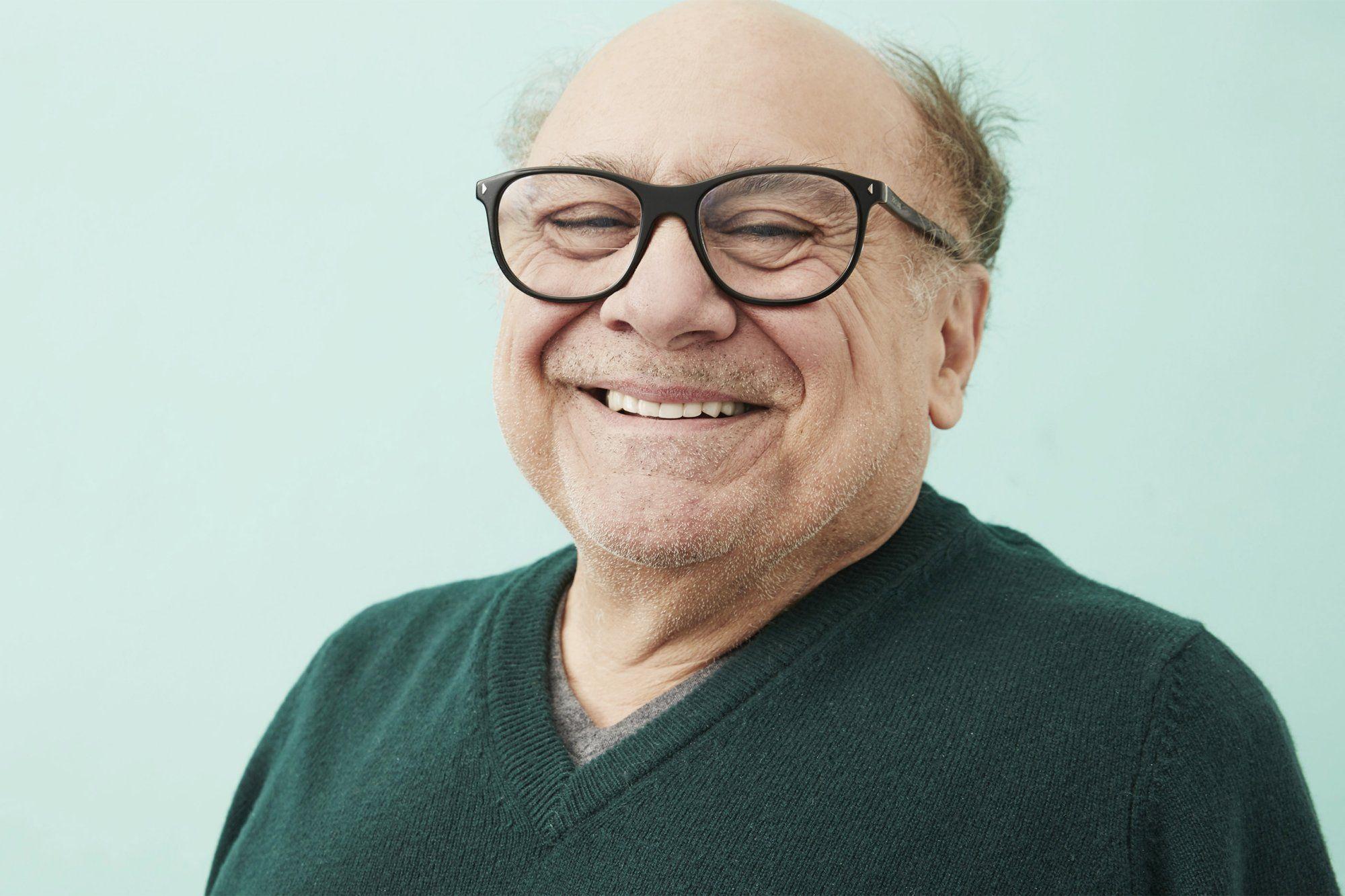 Aesthetic Danny Devito  Danny devito Weird images Edgy wallpaper