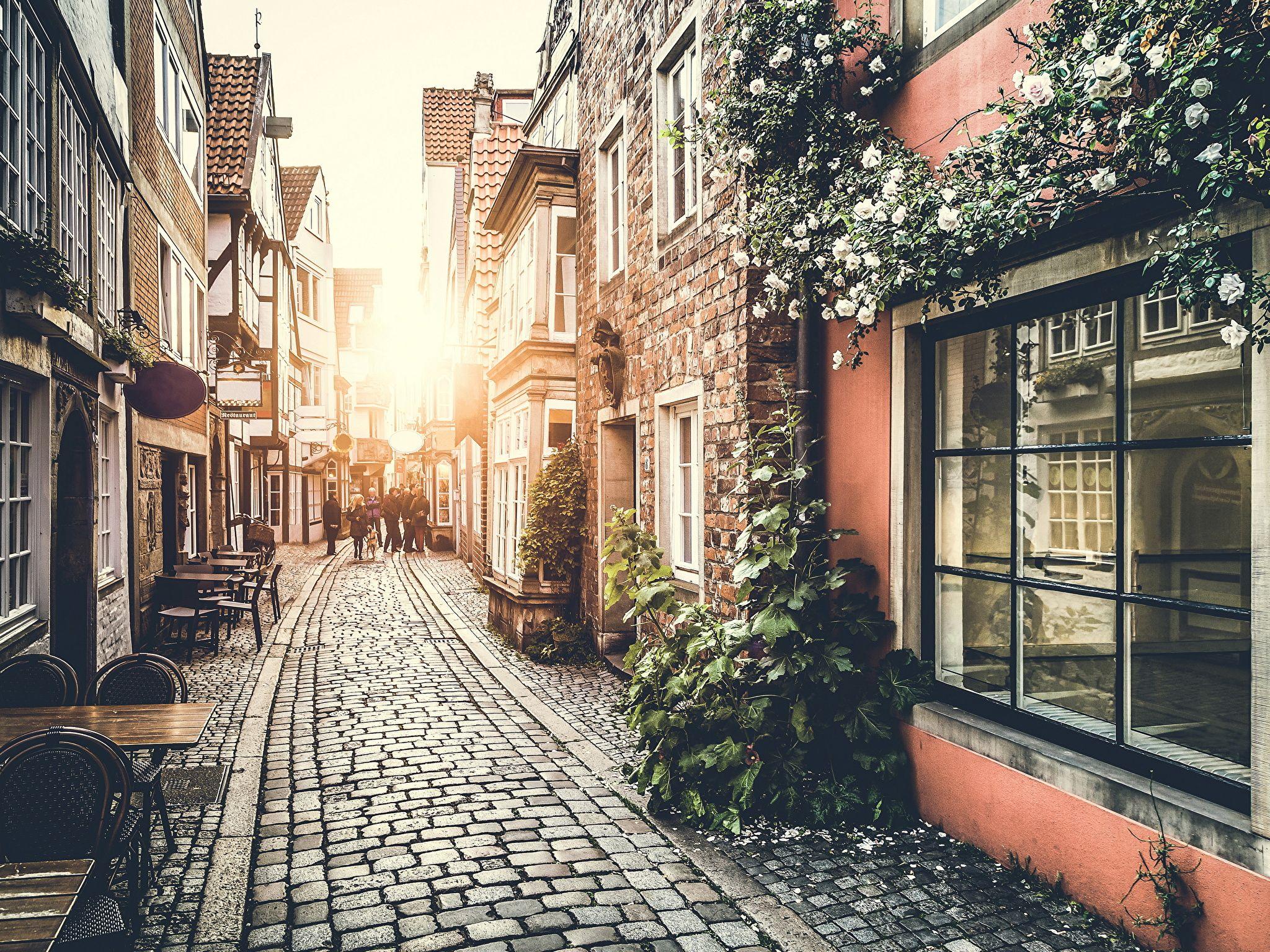 2048x1536 X Italy Streets Wallpaper