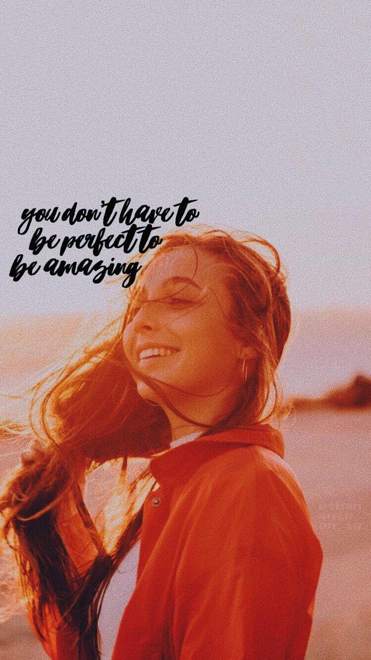 750x1334 emma chamberlain lockscreen