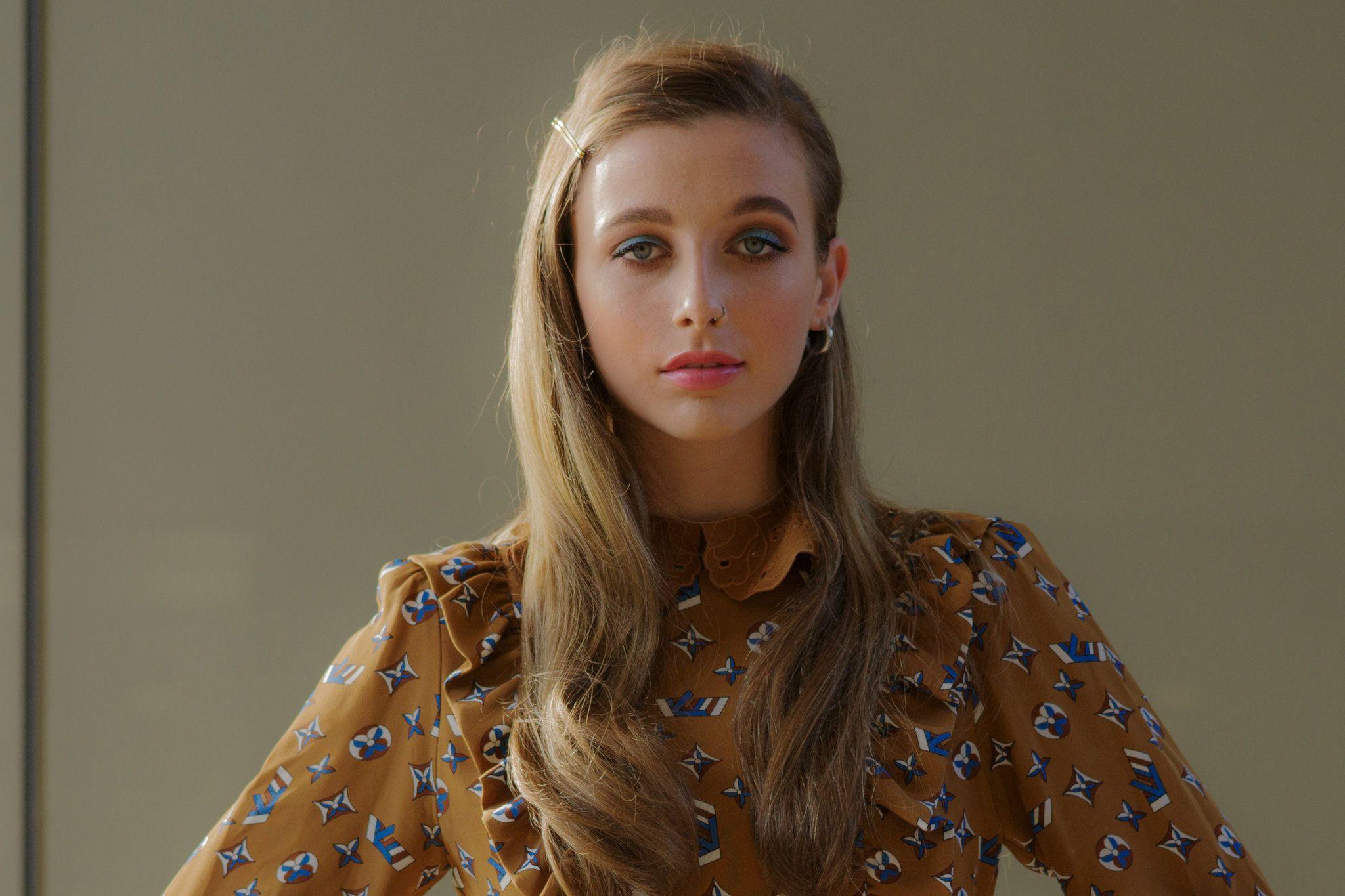 2048x1365 The Evolution of Emma Chamberlain