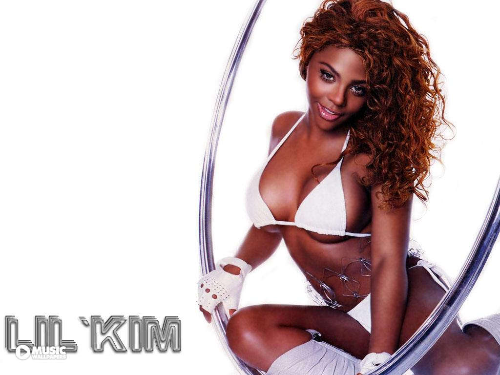 1024x768 Lil' Kim Wallpaper