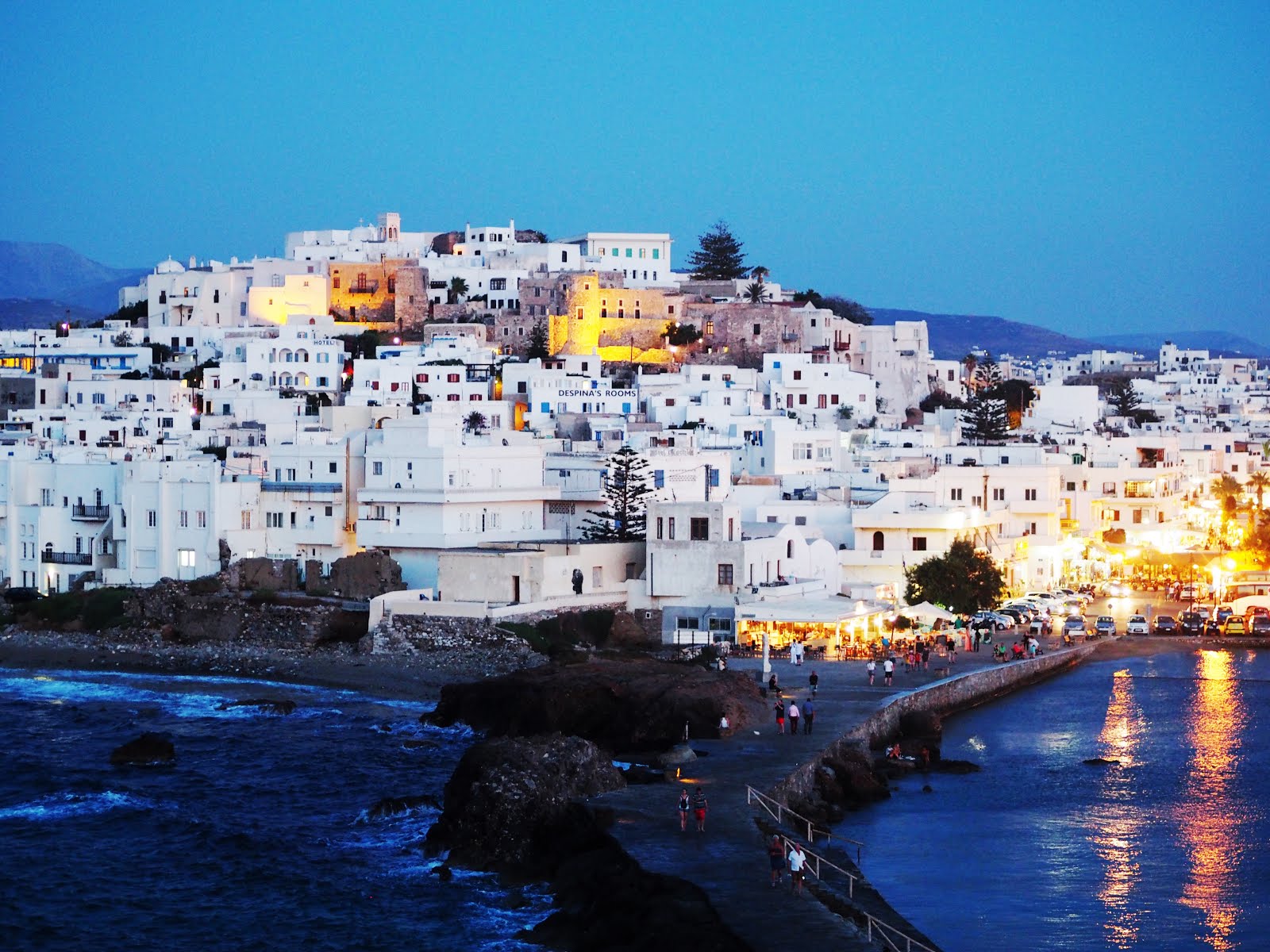 1600x1200 Naxos: a guide