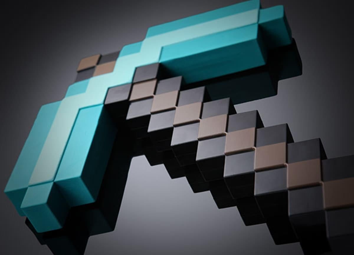1200x866 Minecraft Deluxe Diamond Pickaxe