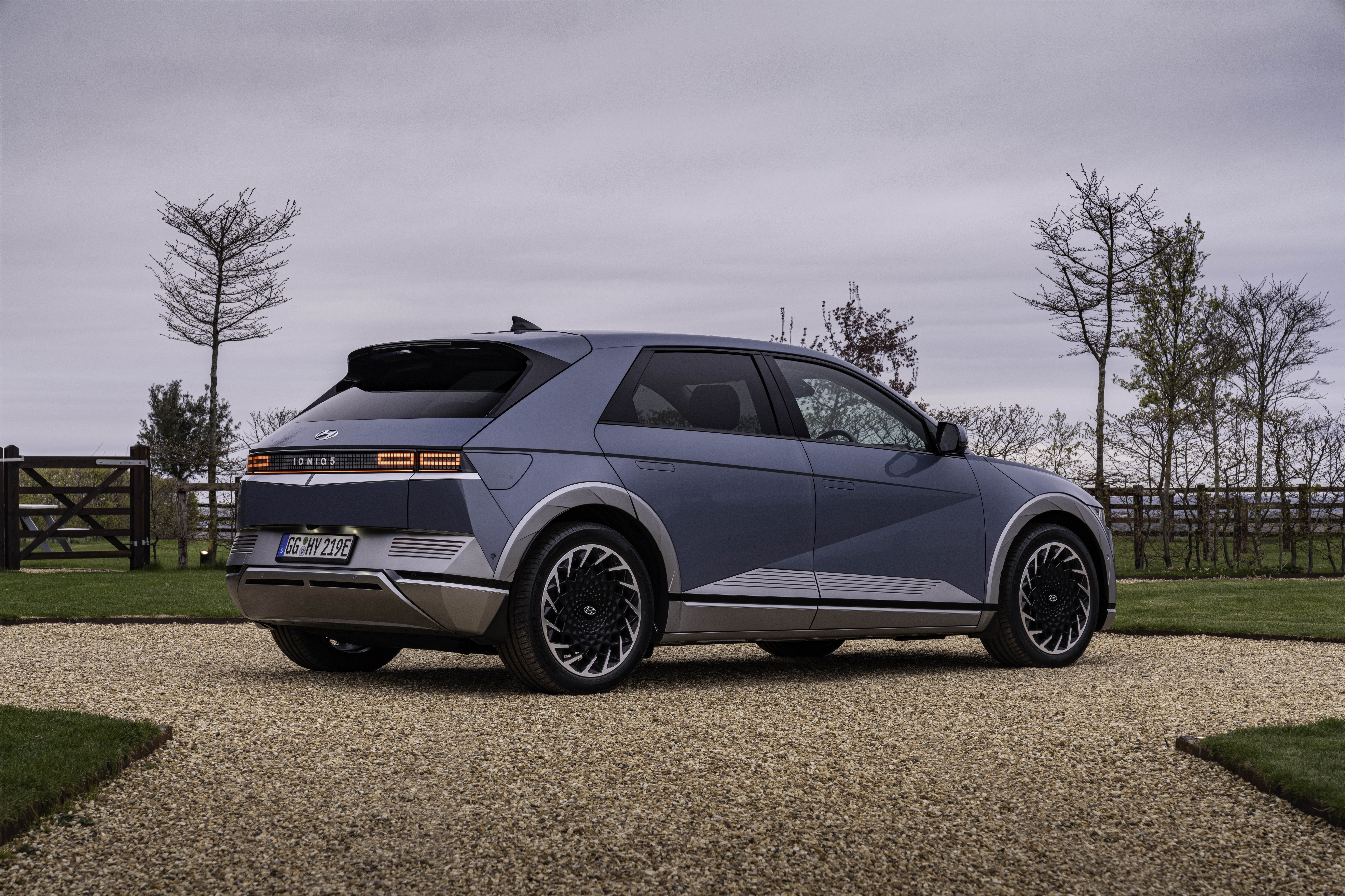 9513x6337 Hyundai Ioniq 5 is the brightest EV on the market