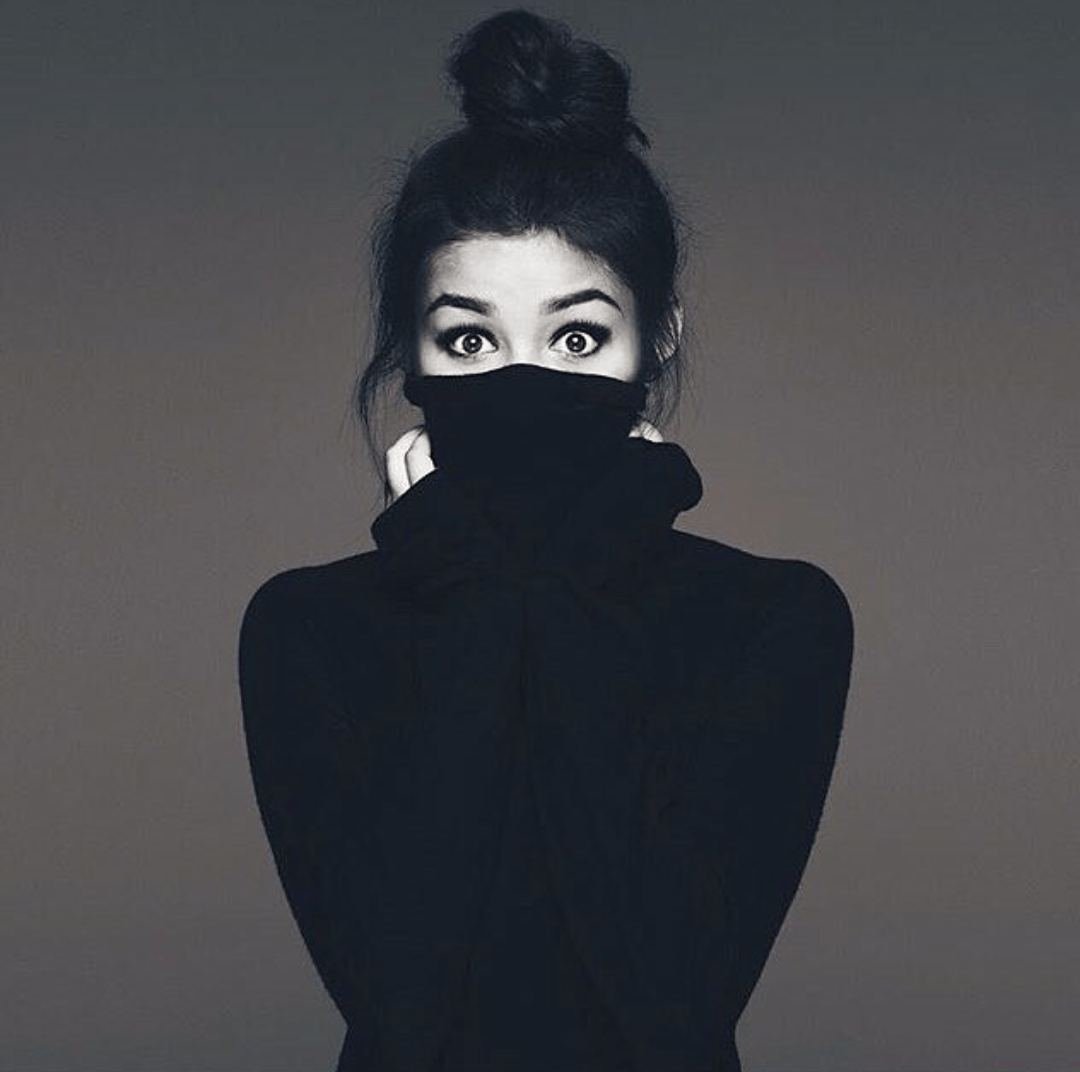1080x1072 Liza soberano image