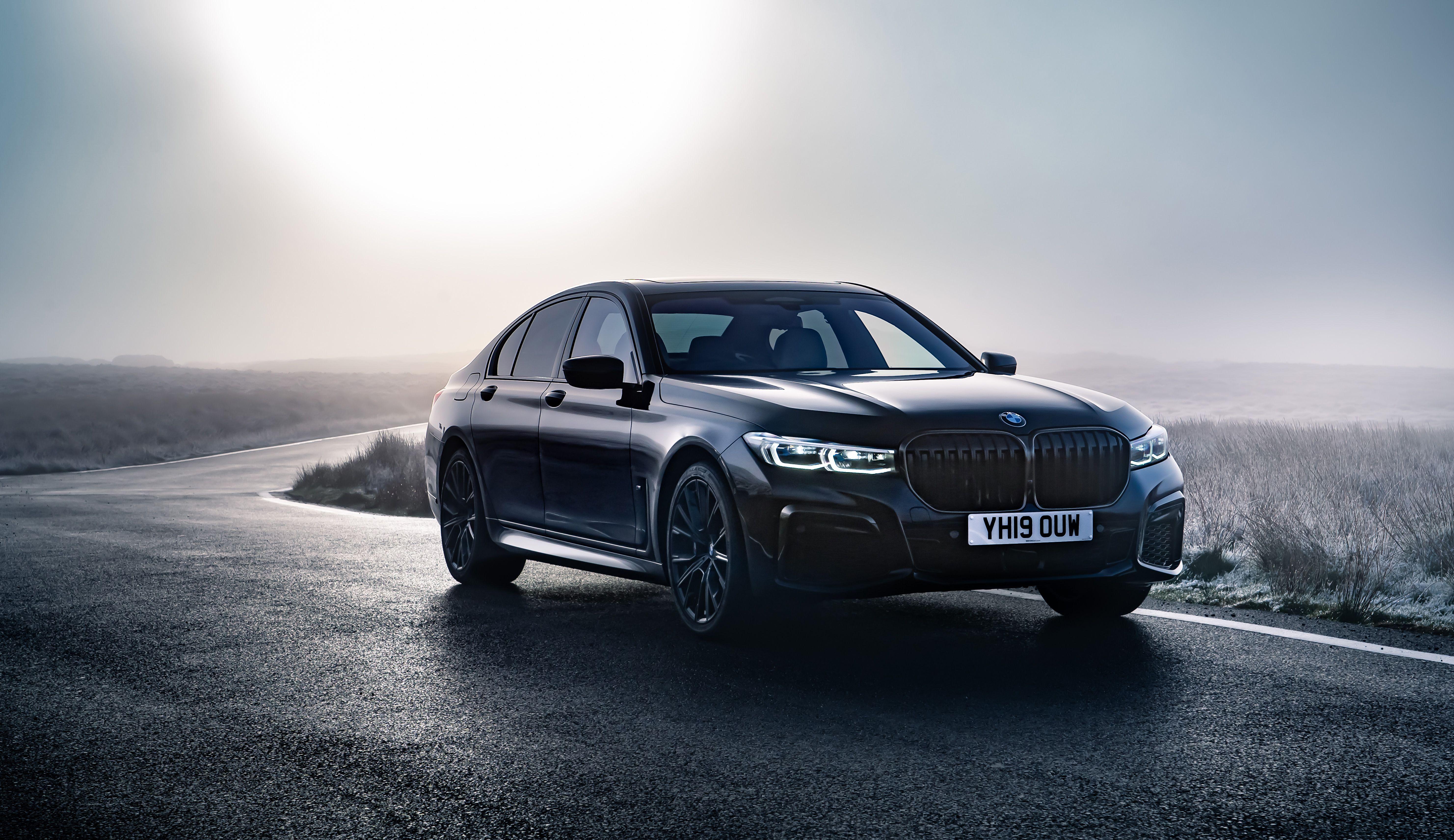 5925x3423 Wallpaper BMW 750i xDrive M Sport, 5K, Automotive / Cars