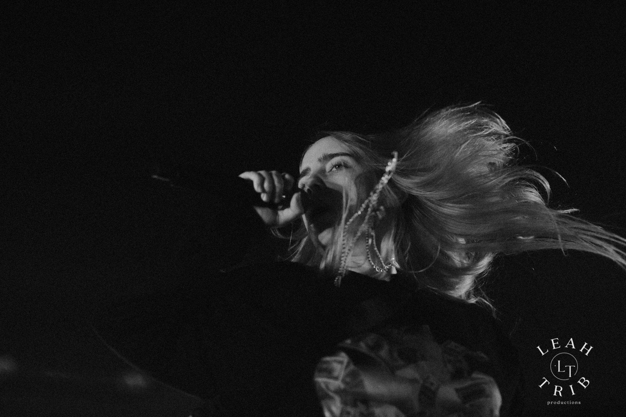 2000x1333 Billie Eilish Concert Wallpaper
