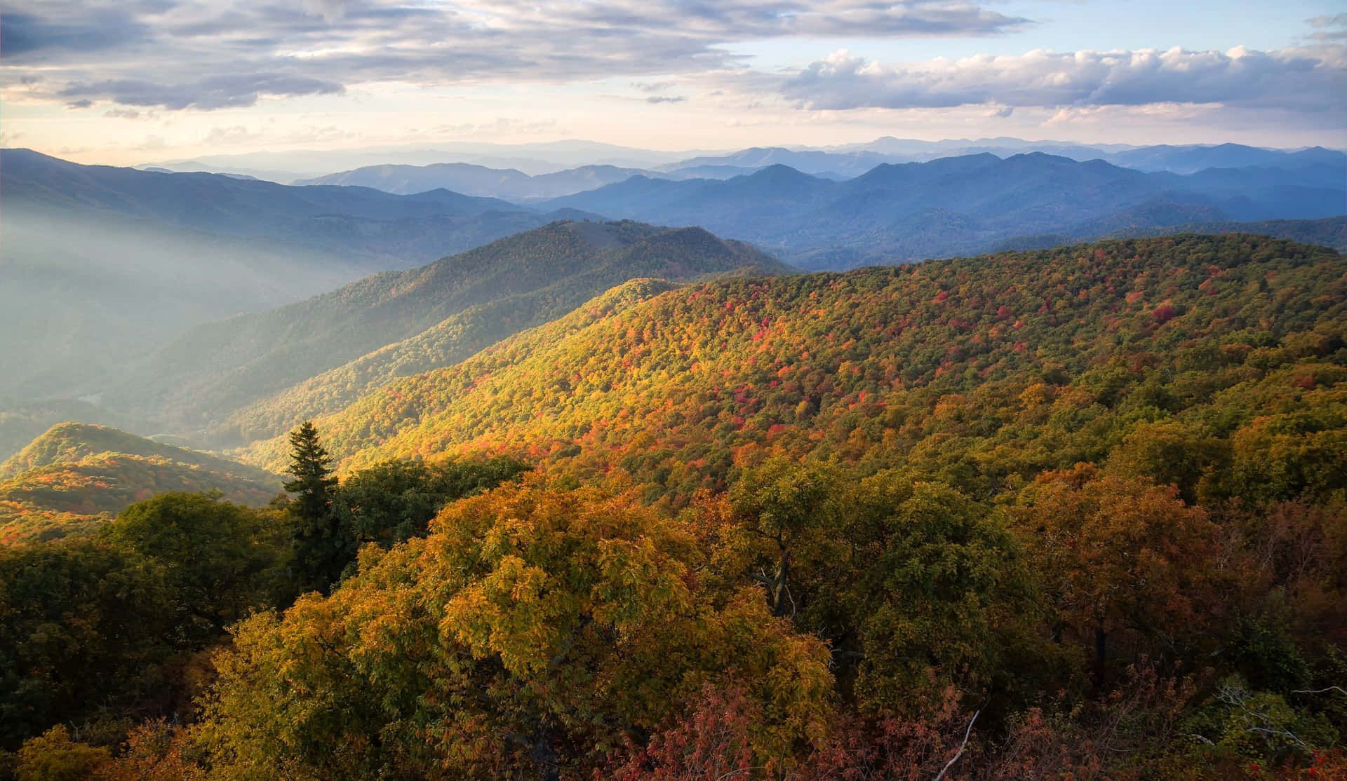 1920x1114 Blue Ridge Mountains Wallpaper