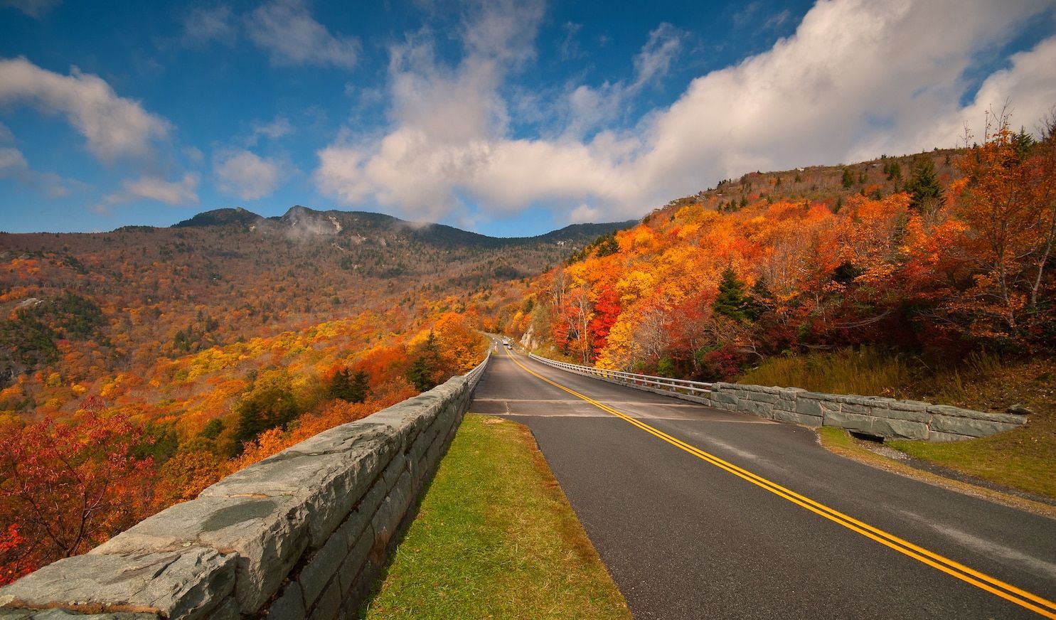 1485x872 Visiting the Blue Ridge Mountains in an RV