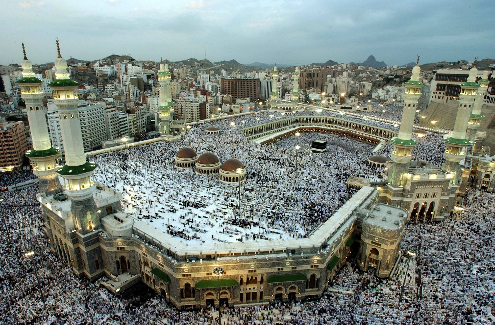 2000x1312 Kaaba