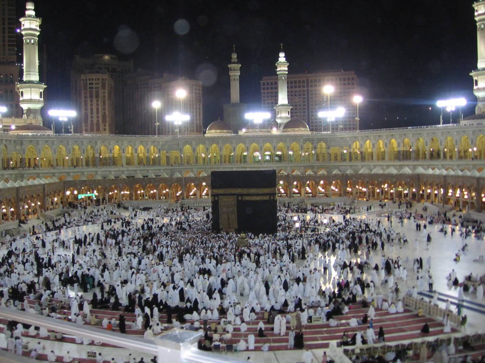 1600x1200 Beautiful Picture Of Masjid Al Haram In Mecca, Saudi Arabia