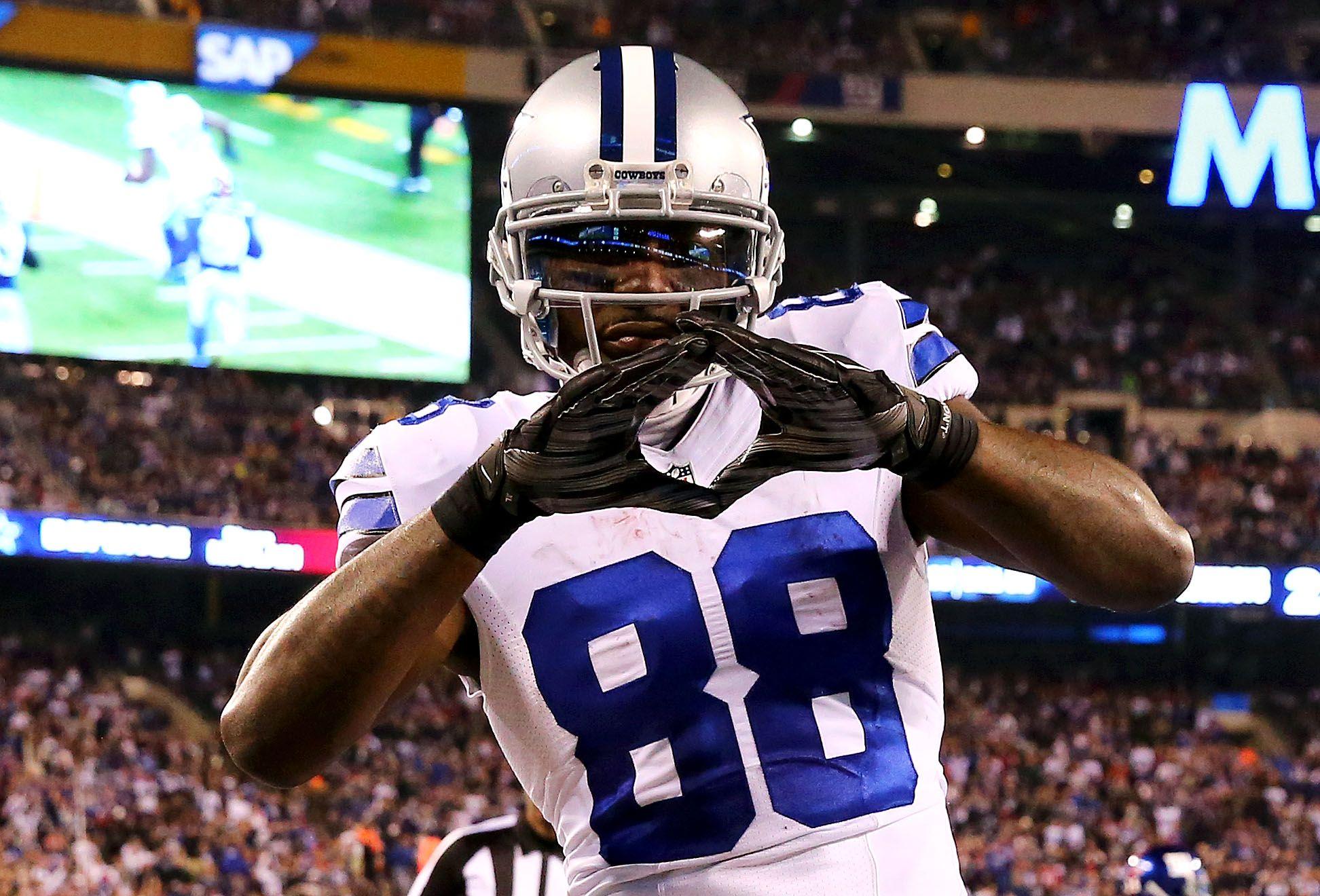 1944x1320 Dez Bryant Wallpaper HD