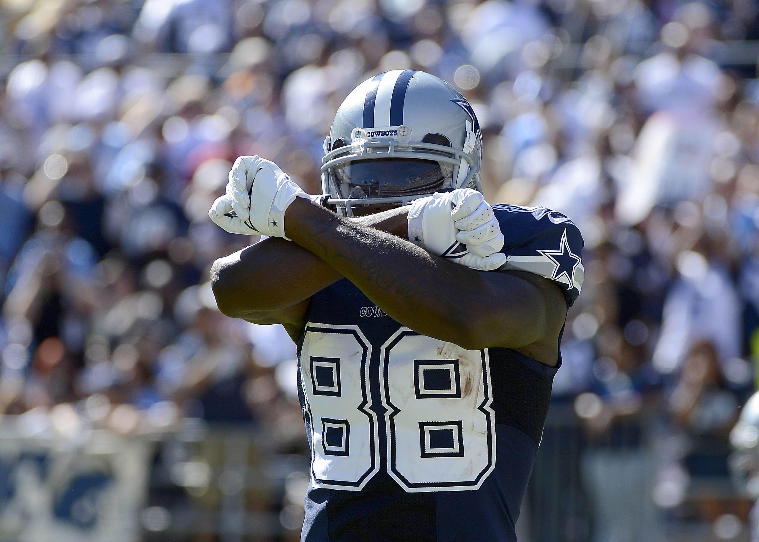 2878x2057 Dez Bryant X Wallpaper