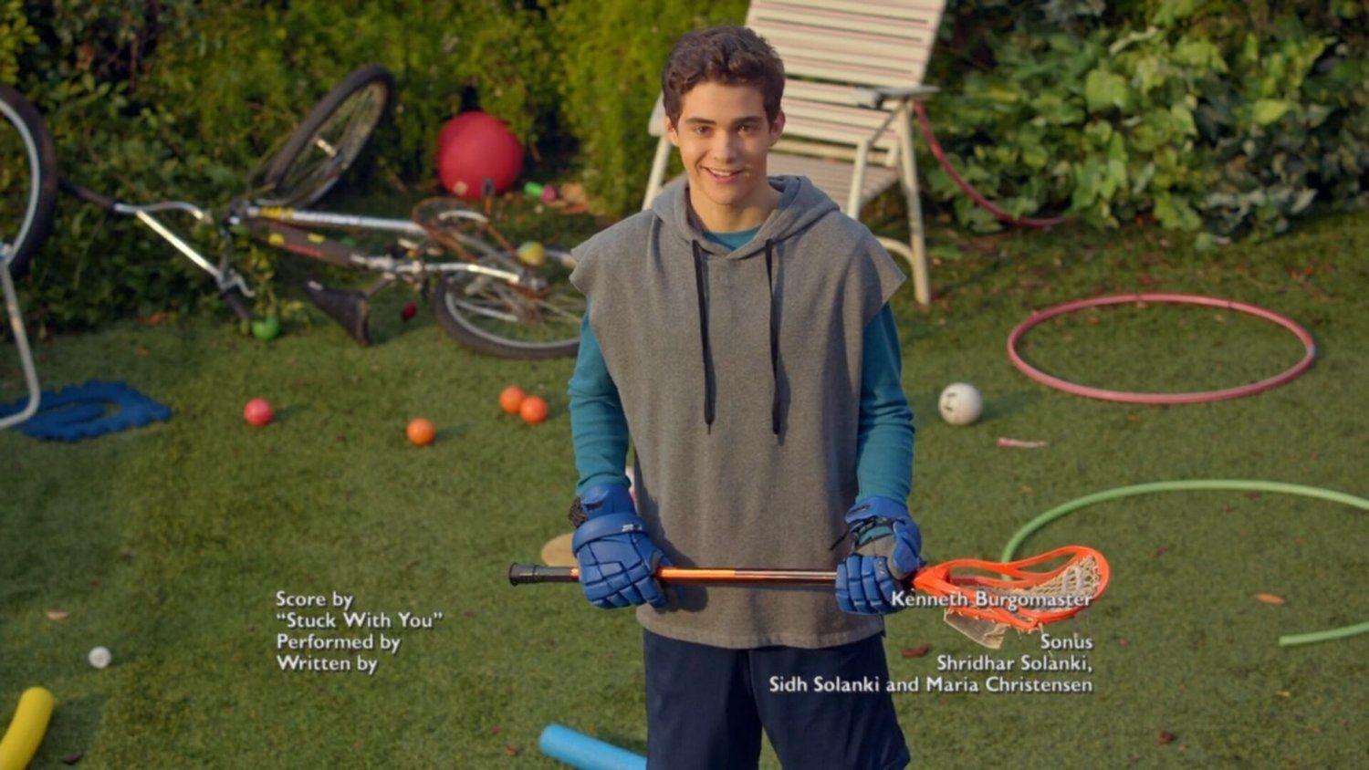 1500x844 STUCK IN THE MIDDLE's Joshua Bassett Cast in the HIGH SCHOOL