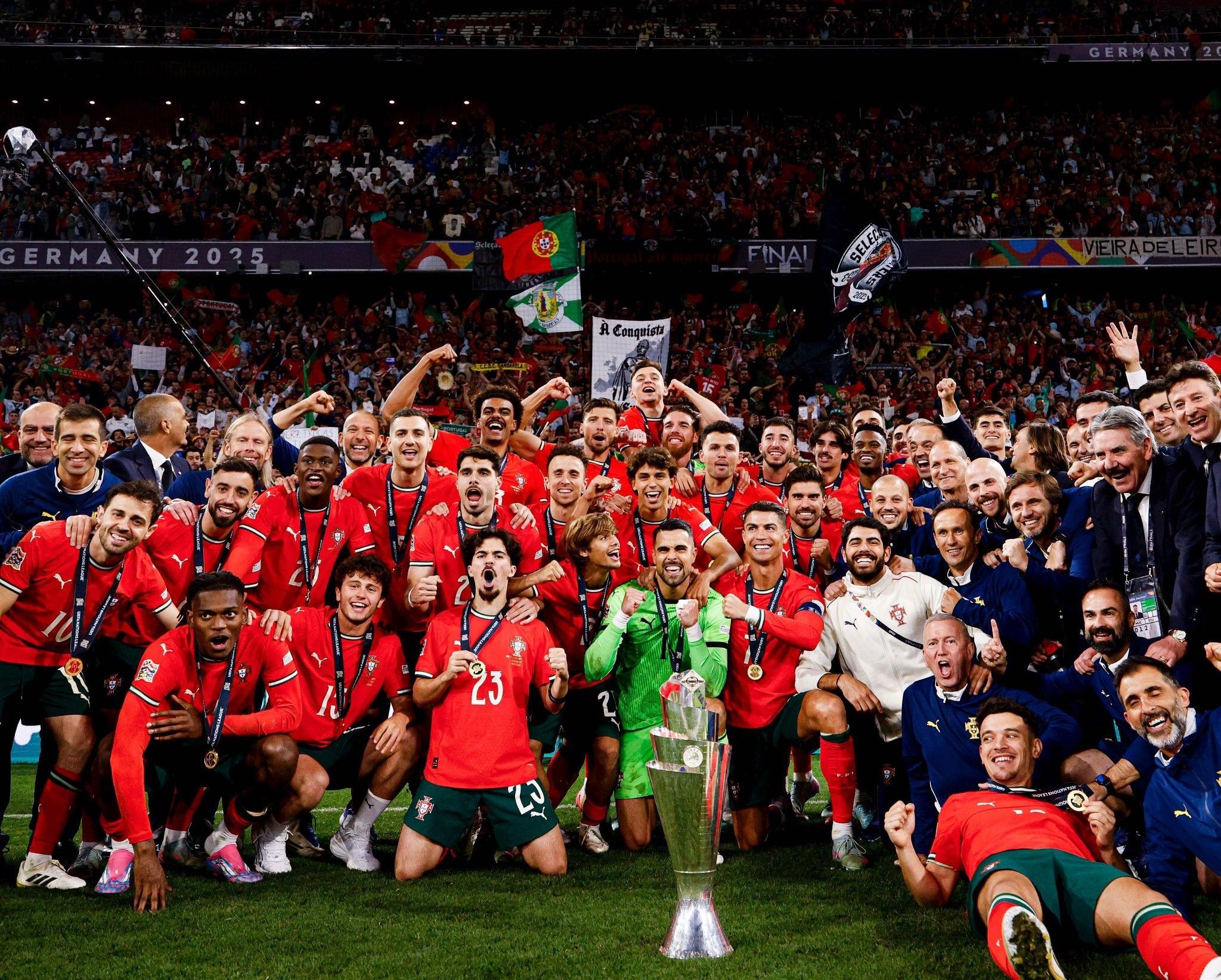 2048x1644 Portugal National Football Team Champions HD Wallpaper with Cristiano Ronaldo Celebration