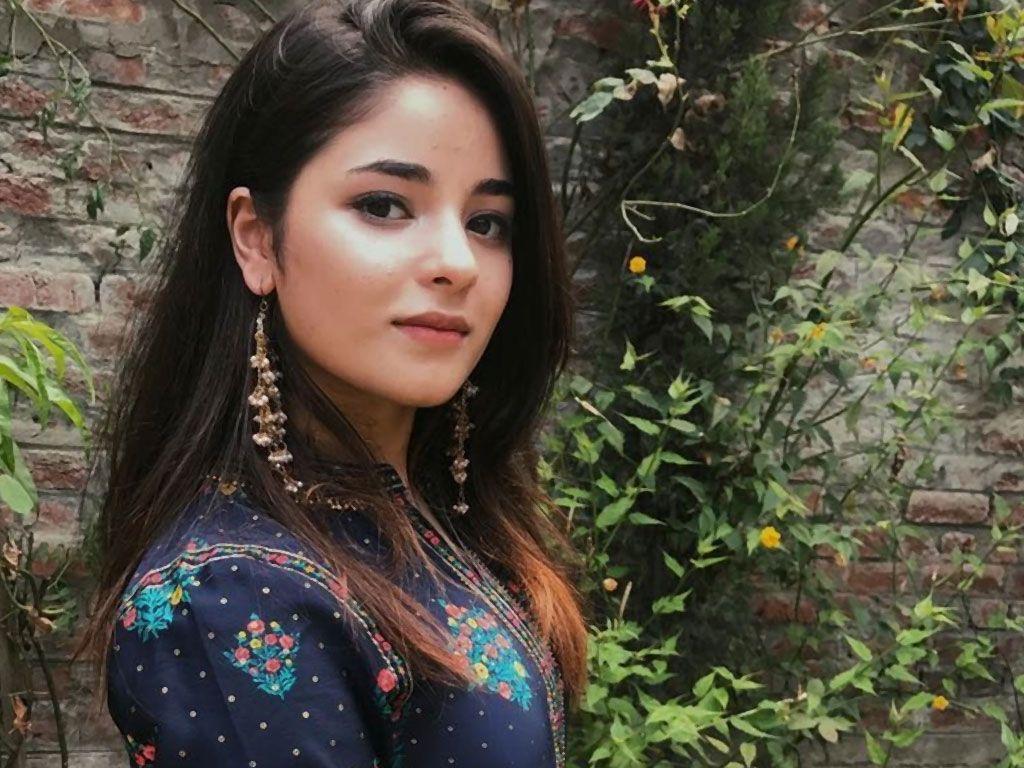 1024x768 Zaira Wasim Quits Bollywood For Her Religion
