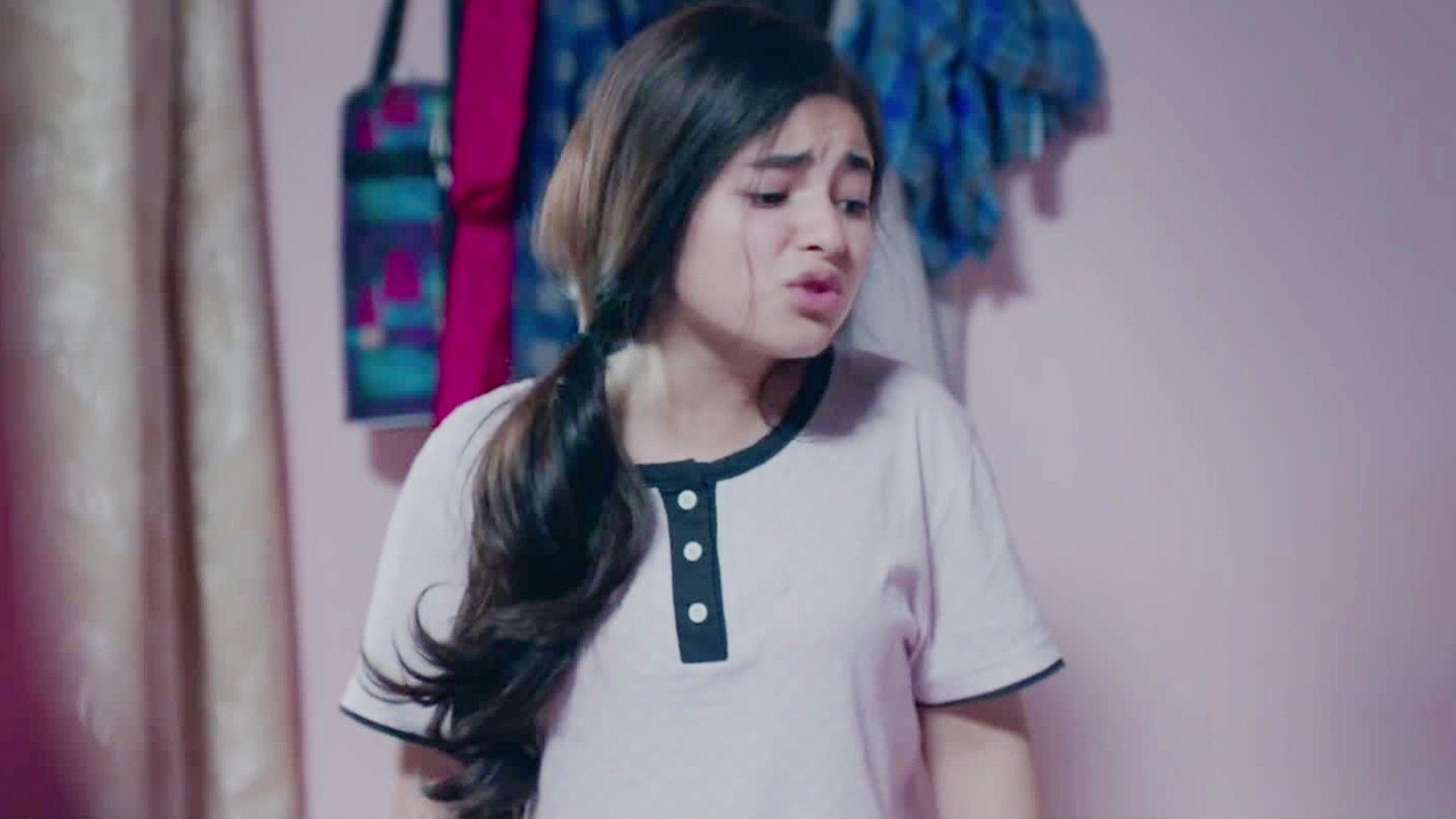 1920x1080 Zaira Wasim Secret Superstar Wallpaper HD 15563