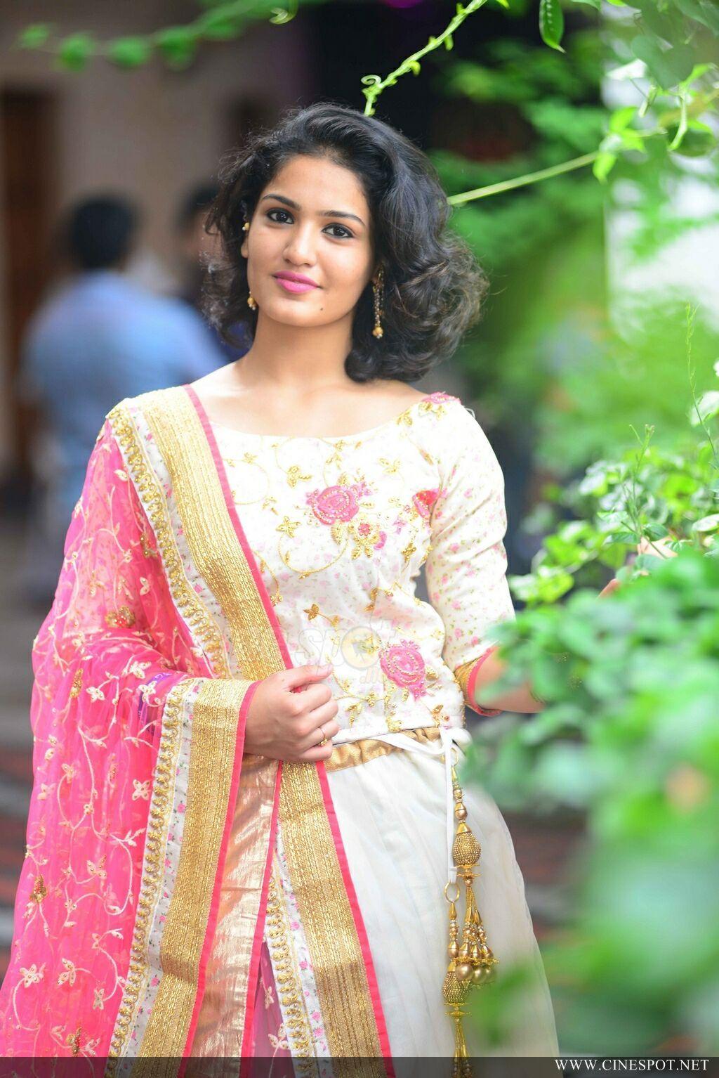 1024x1534 Saniya Iyappan (2)